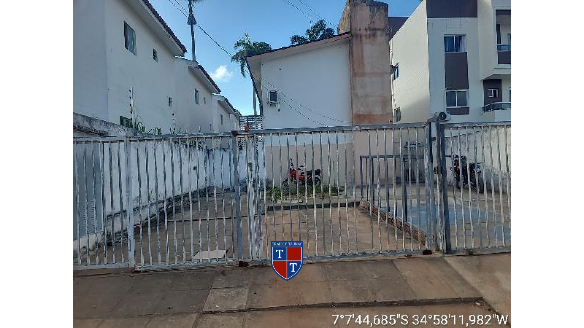 APARTAMENTO em MARCOS MOURA