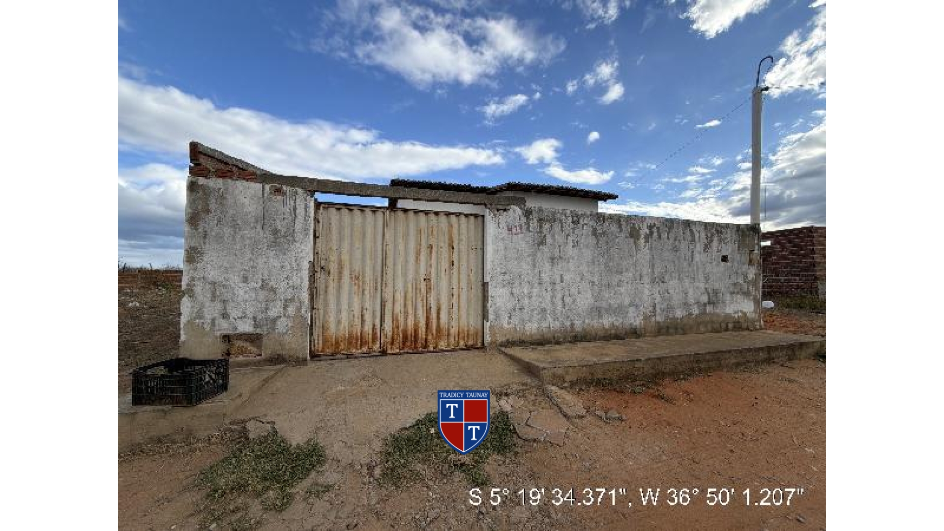 CASA em CASINHAS
