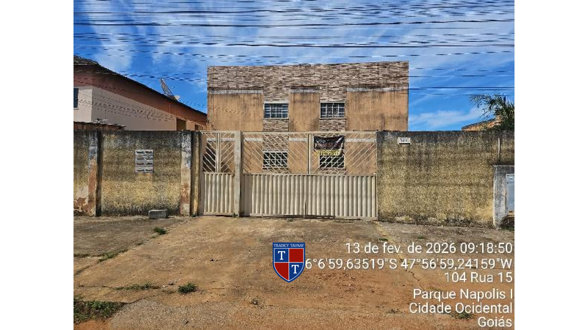 APARTAMENTO em PARQUE NAPOLIS A