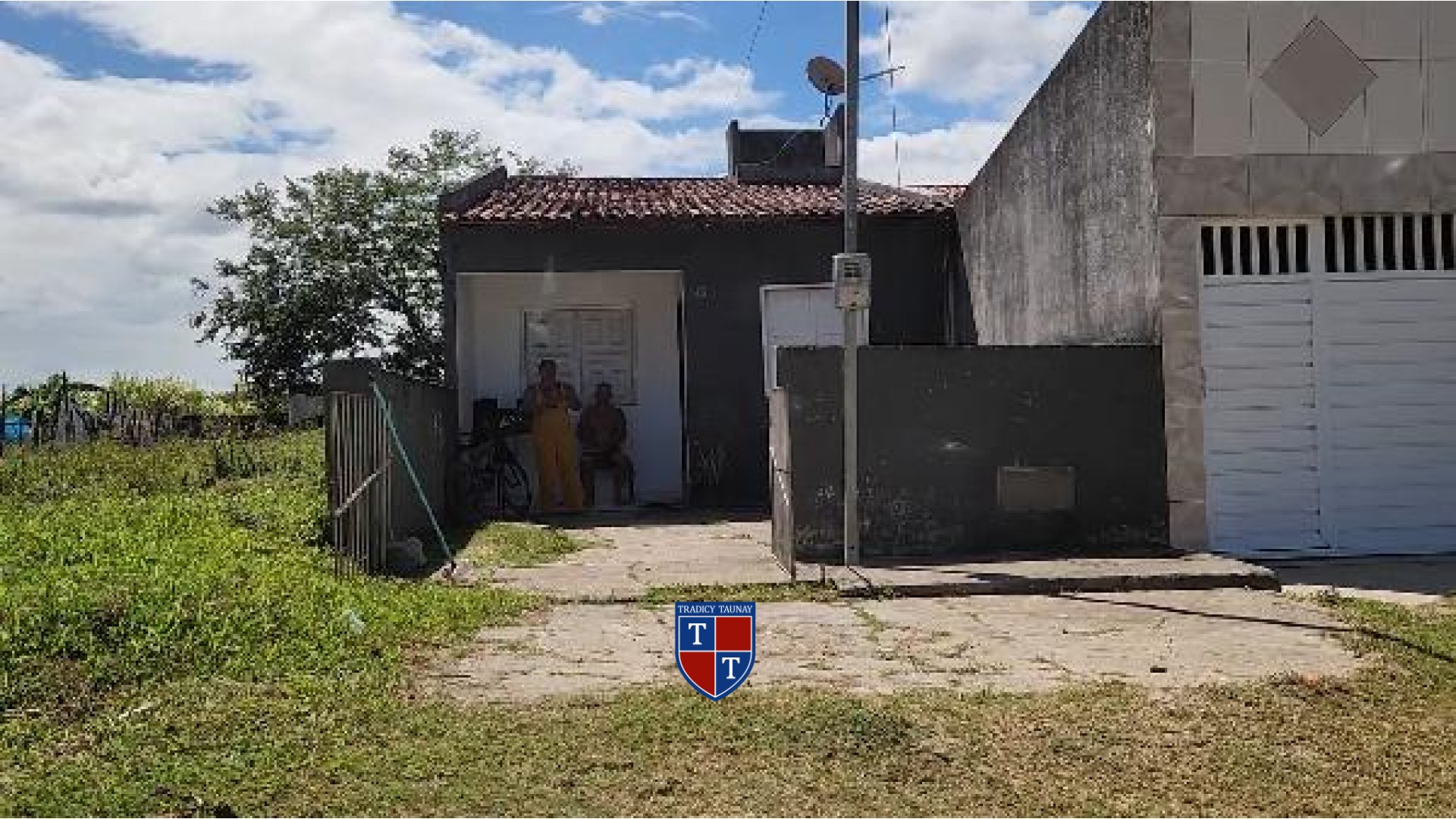 Foto 1 de CASA em COMPLEXO JARDIM - Imóvel Retomado Caixa