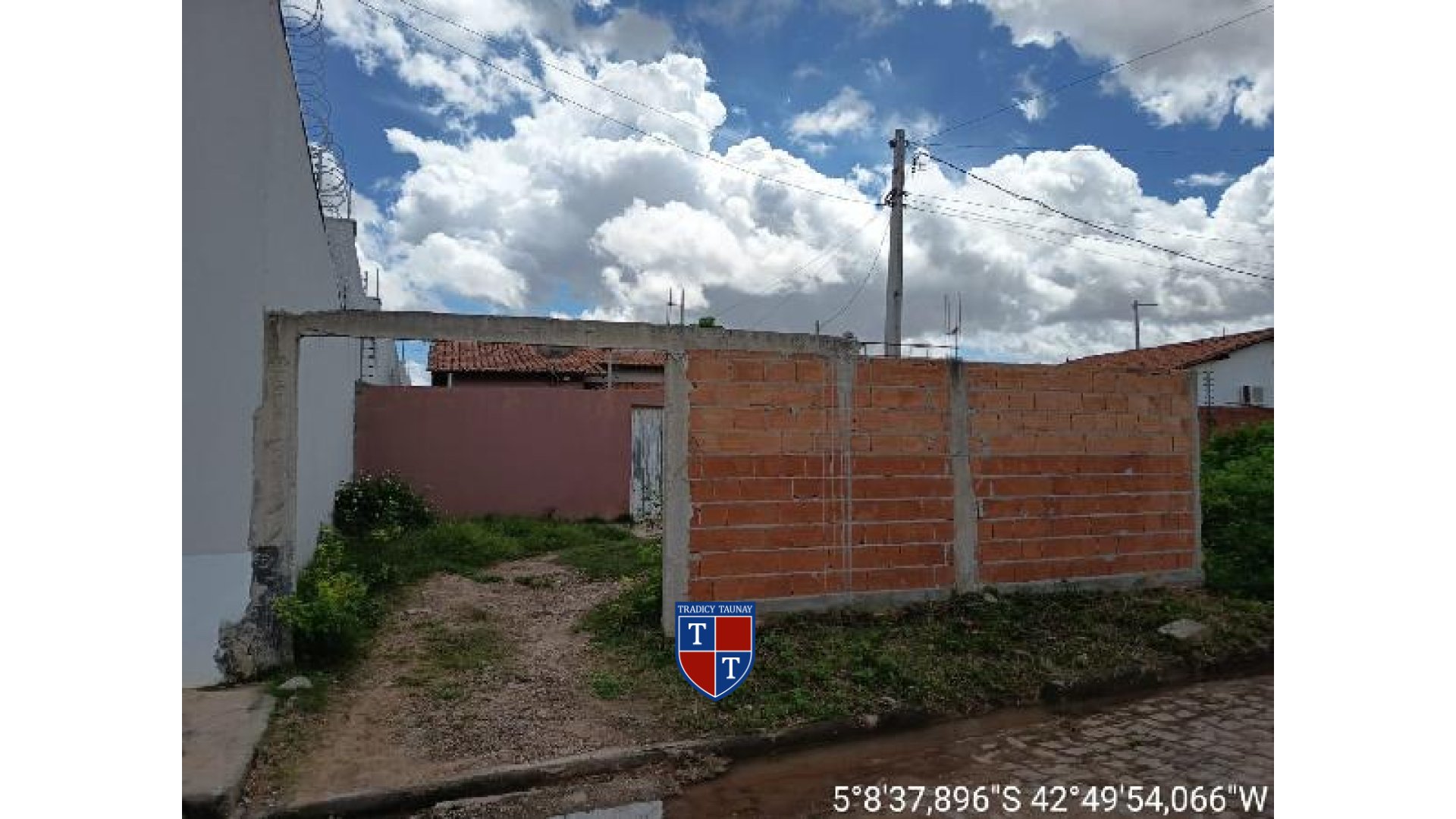 Foto 1 de CASA em PLANALTO BOA ESPERANCA - Imóvel Retomado Caixa