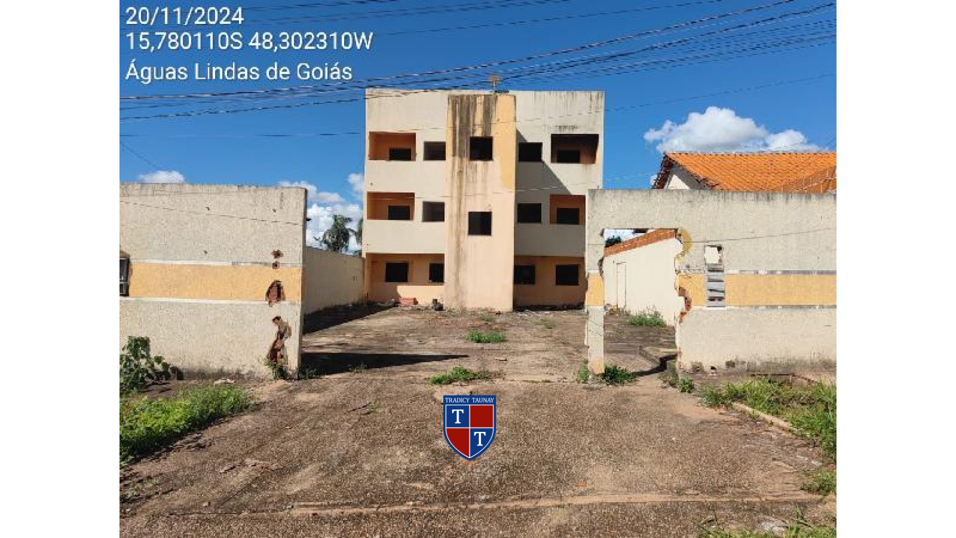 Foto 1 de APARTAMENTO em JARDIM SANTA LUCIA, AGUAS LINDAS DE GOIAS/GO - Imóvel Retomado CAIXA Ref 8444414239904