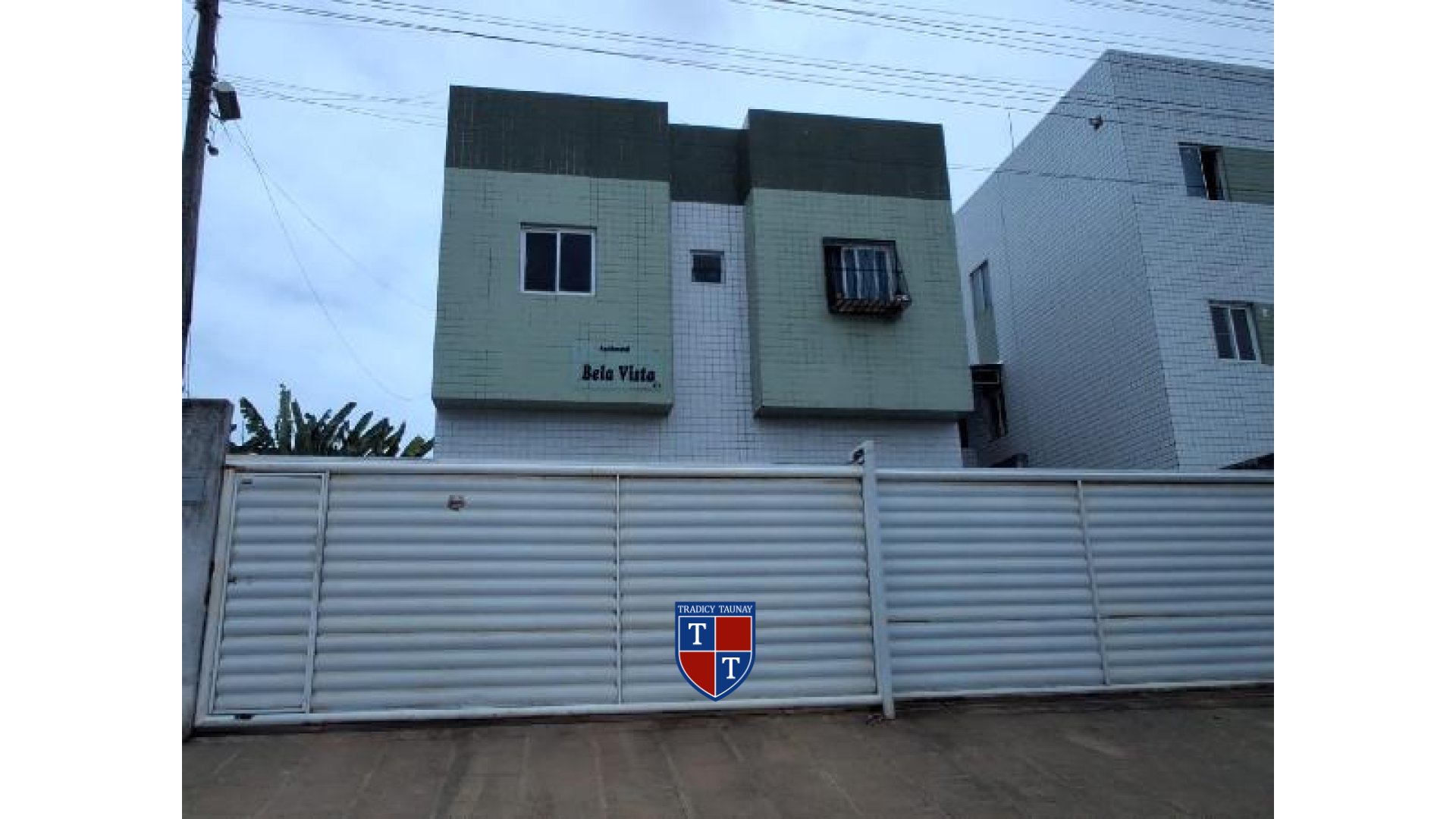 APARTAMENTO em PARATIBE