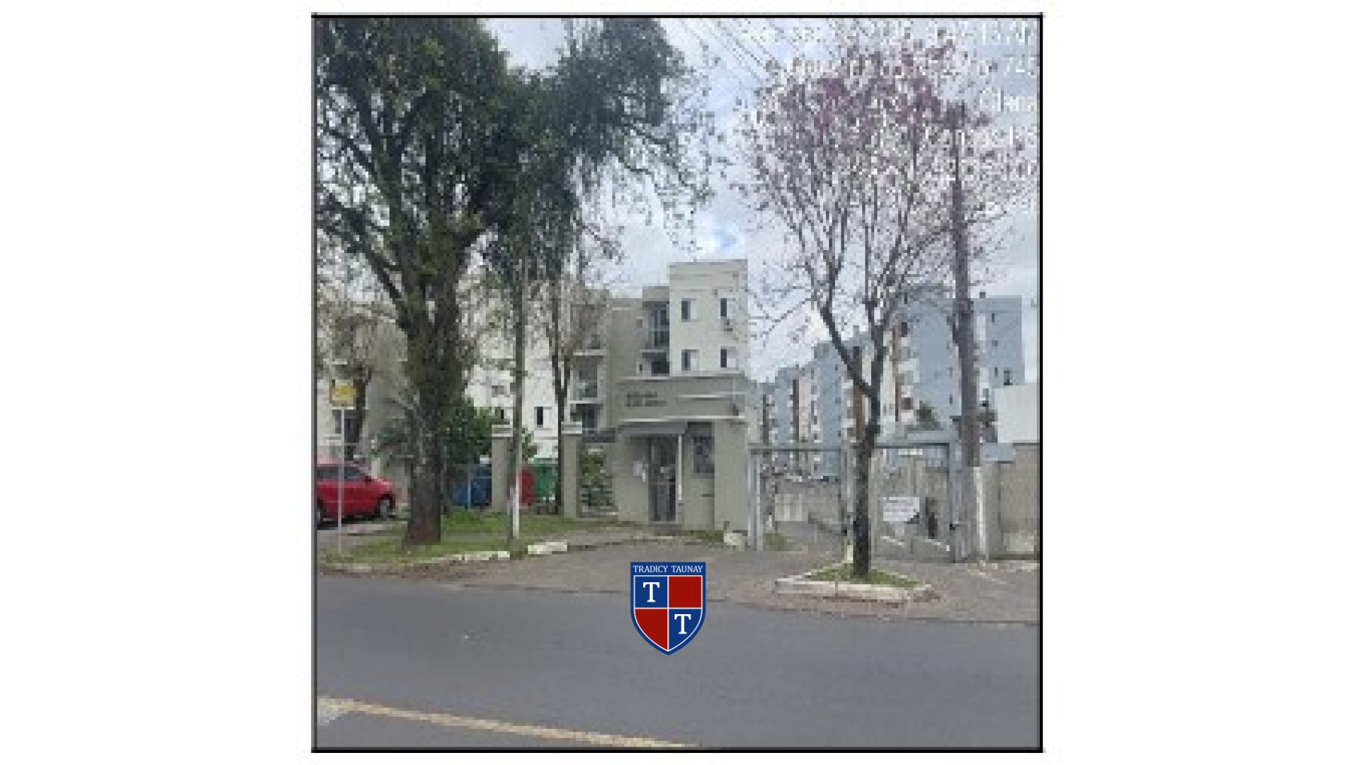 APARTAMENTO em OLARIA