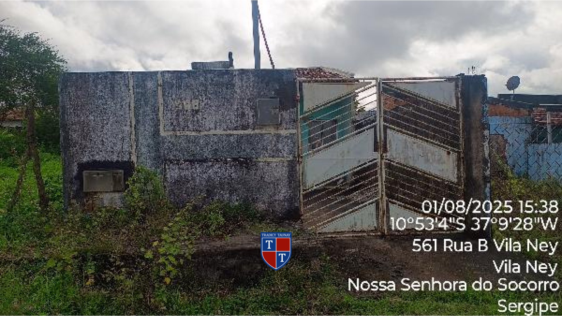 CASA em COMPEXO JARDIM