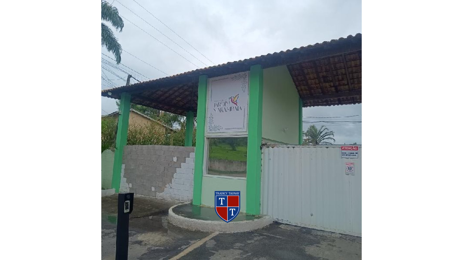 CASA em MARAMBAIA (MANILHA)
