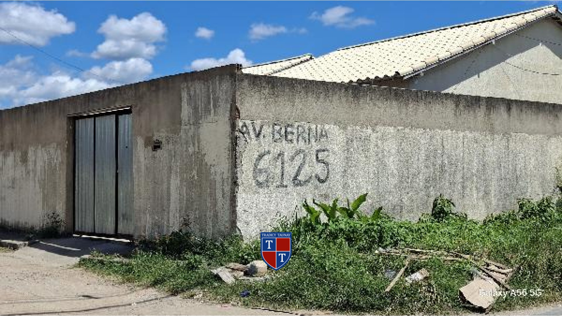 CASA em VILA CENTRAL
