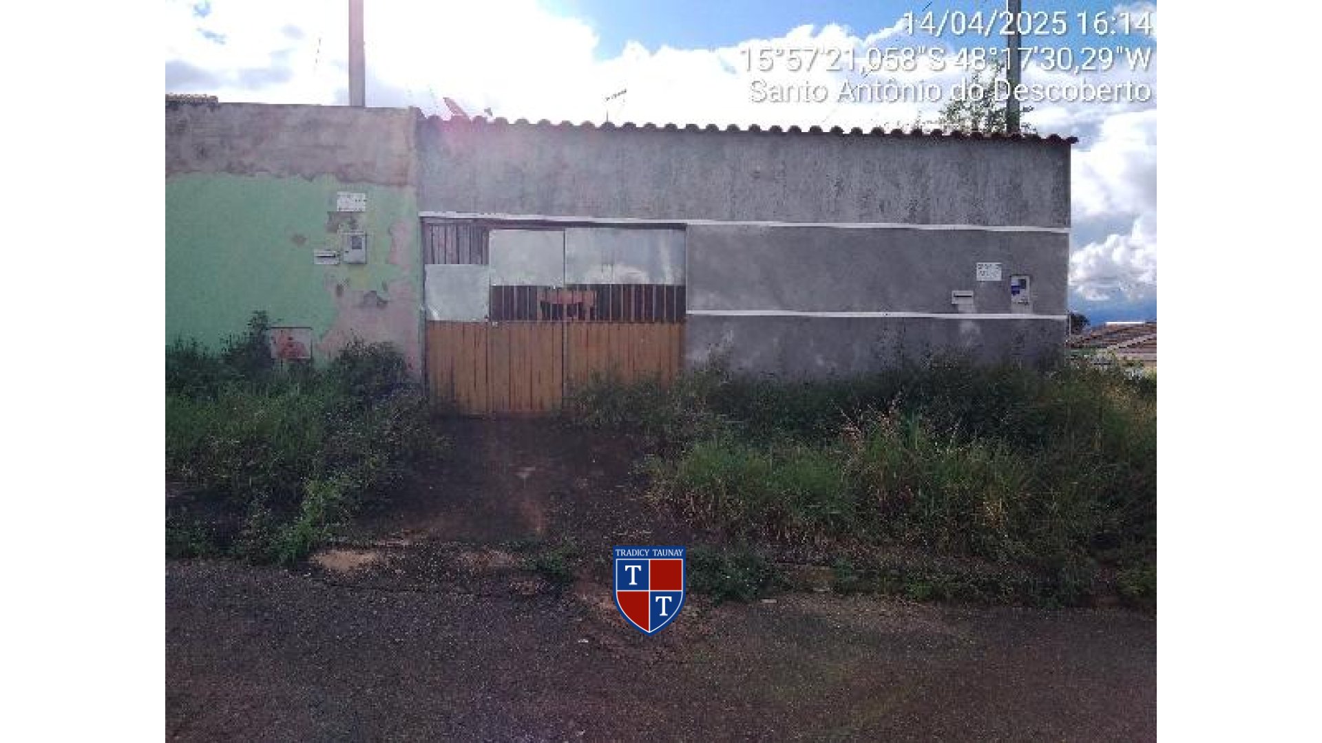 CASA em VILA RAIO DE LUZ