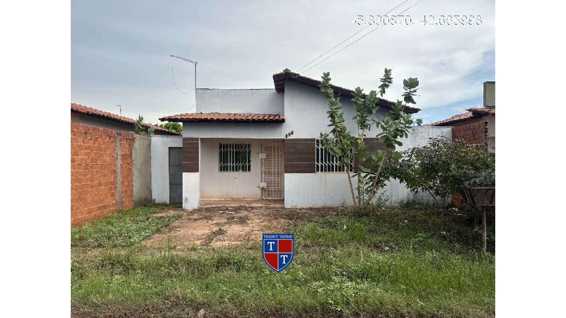 Foto 1 de CASA em CENTRO, DEMERVAL LOBAO/PI - Imóvel Retomado CAIXA Ref 8444417709065