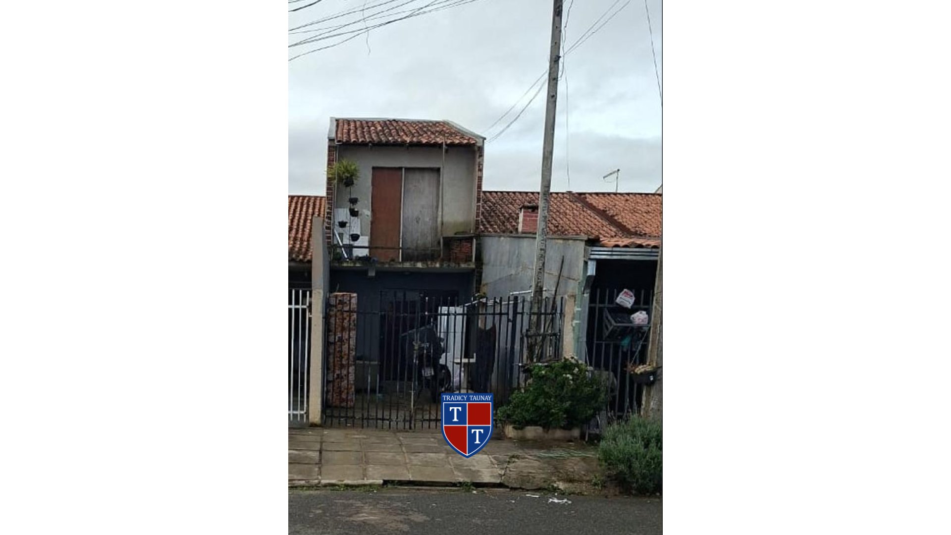 Foto 1 de CASA em CAMPO DE SANTANA, CURITIBA/PR - Imóvel Retomado CAIXA Ref 8444417712449