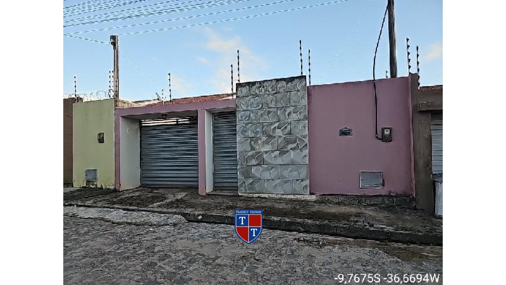 CASA em OLHO D'AGUA DOS CAZUZINHAS