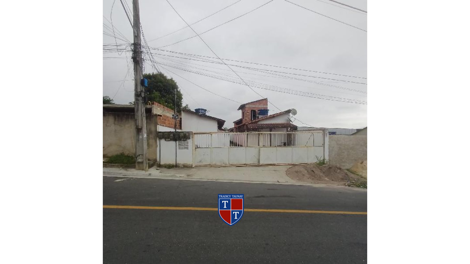 Foto 1 de CASA em MONJOLOS - Imóvel Retomado Caixa
