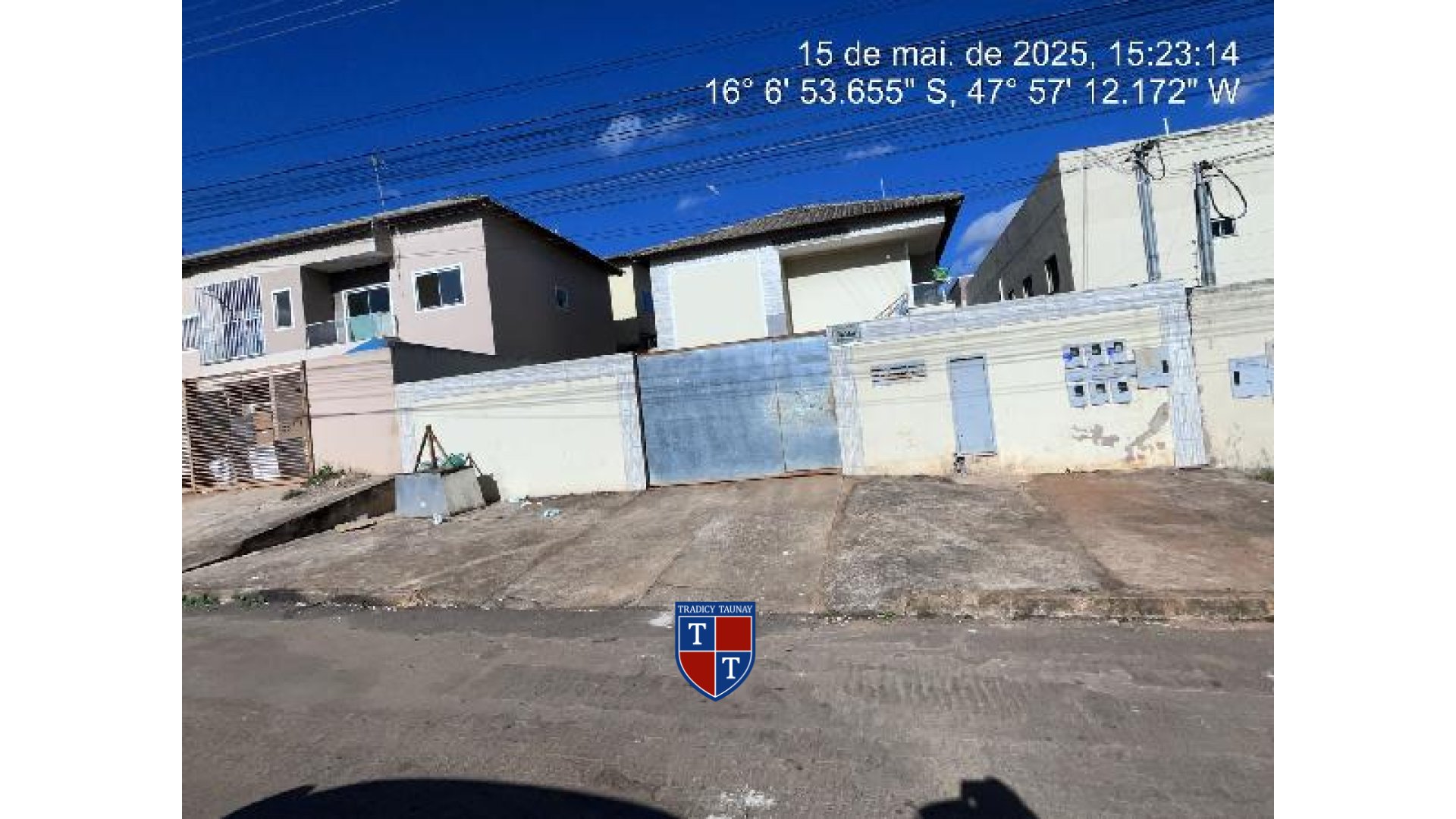 APARTAMENTO em PARQUE NAPOLIS A