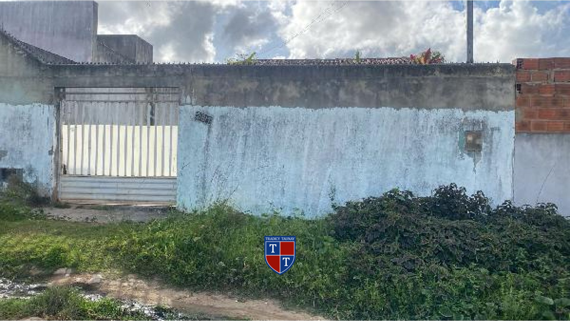 Foto 1 de CASA em COMPLEXO JARDIM - Imóvel Retomado Caixa
