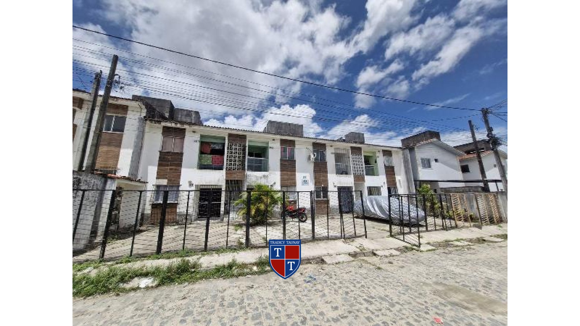 APARTAMENTO em AGAMENON MAGALHAES
