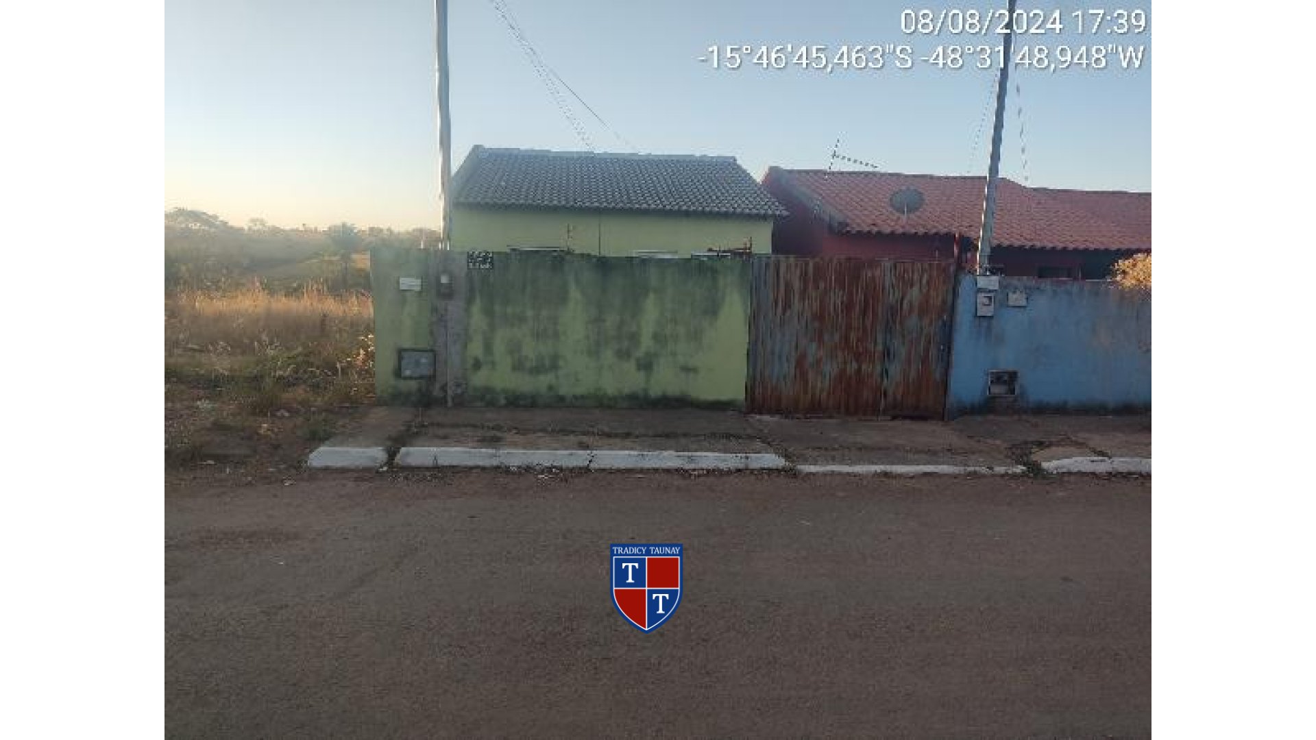 Foto 1 de CASA em LOT EDILANDIA II, COCALZINHO DE GOIAS/GO - Imóvel Retomado CAIXA Ref 8444422784142