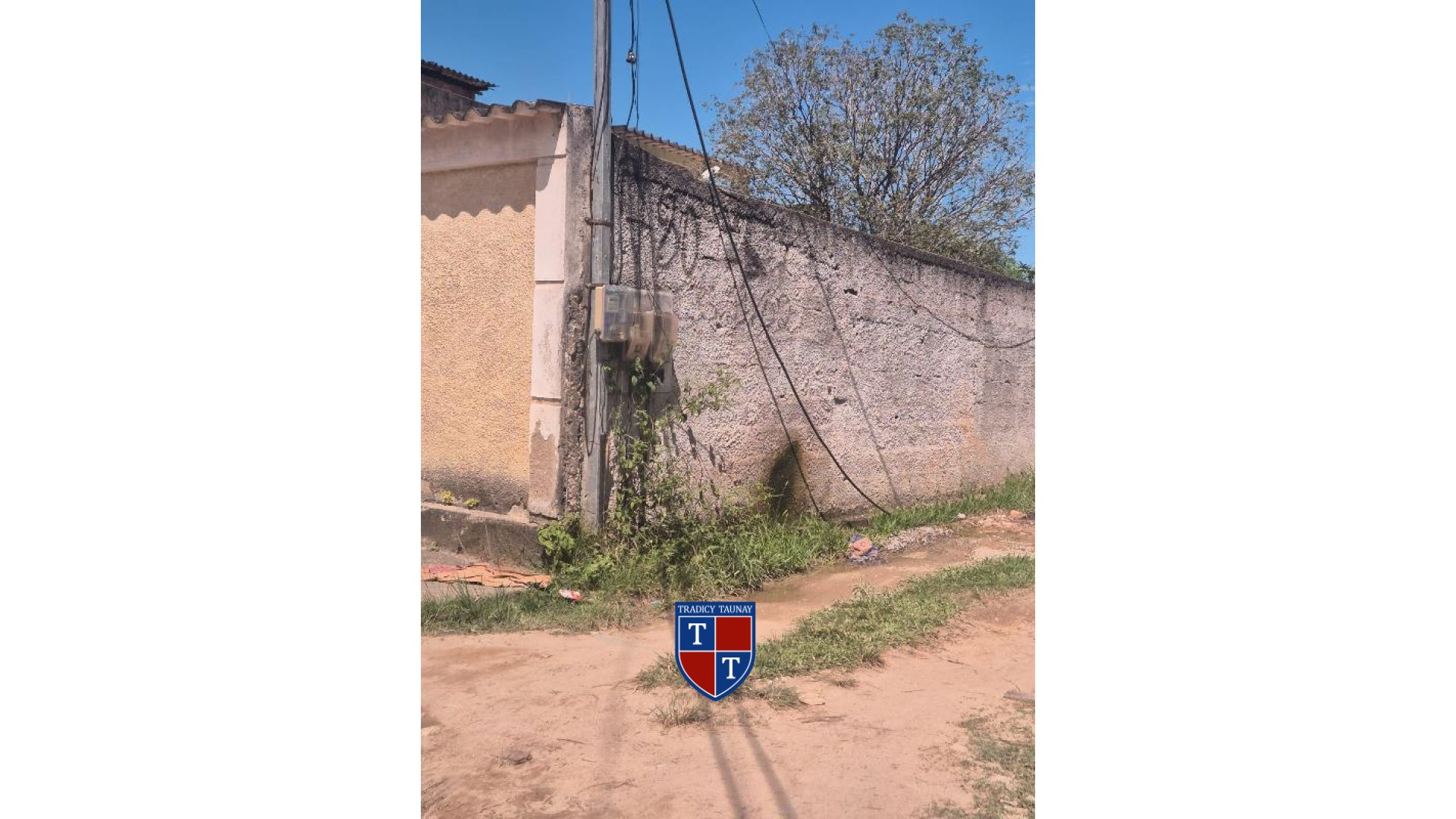 CASA em PRAIA DO IMPERADOR (GUIA DE PACOBAIBA)