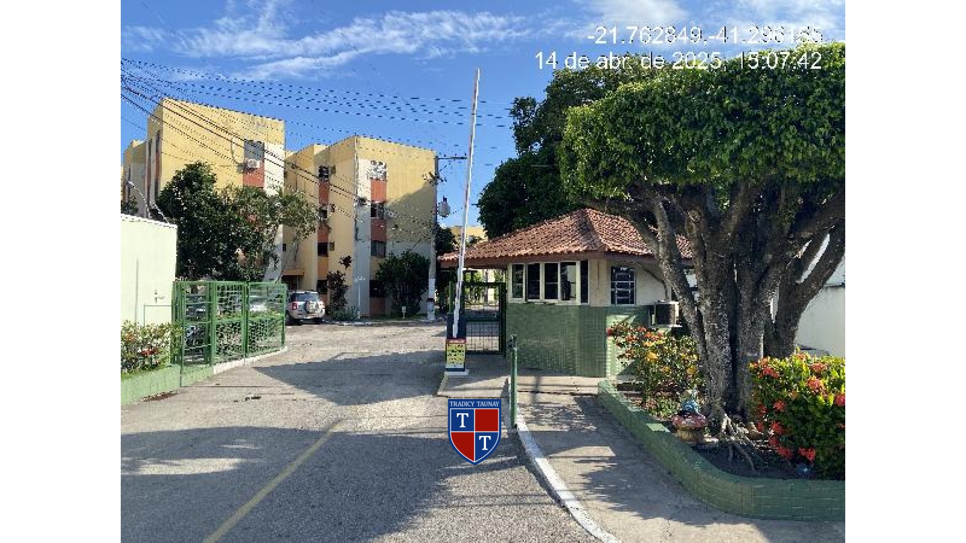 APARTAMENTO em PARQUE CALIFORNIA