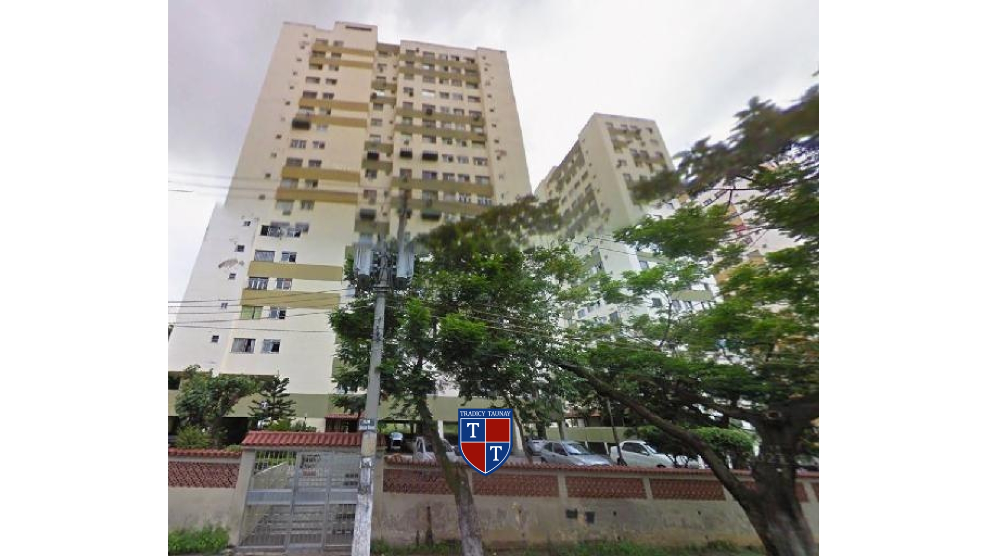 APARTAMENTO em PAVUNA