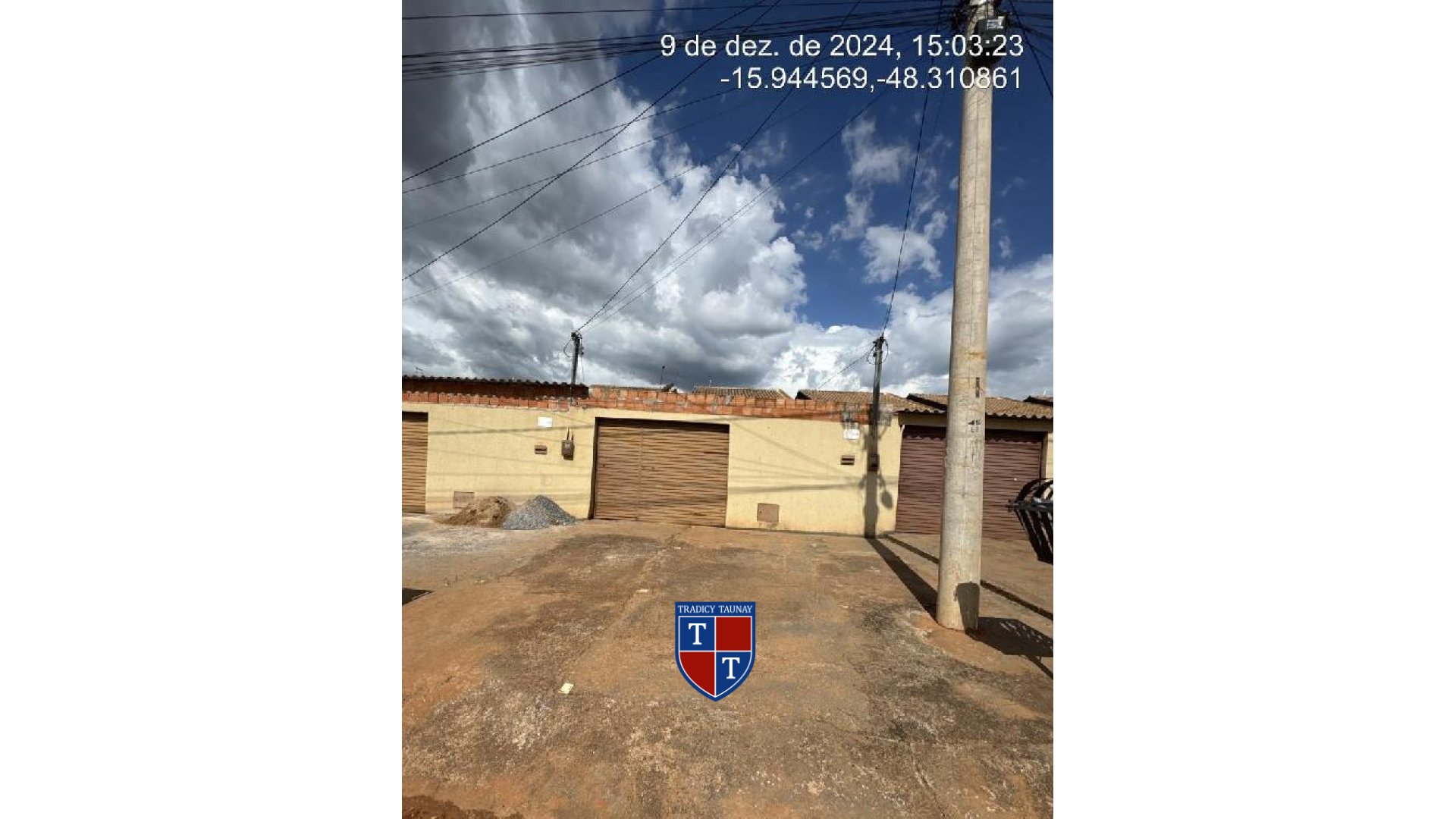 Foto 1 de CASA em PARQUE ESTRELA DALVA XVI - Imóvel Retomado Caixa