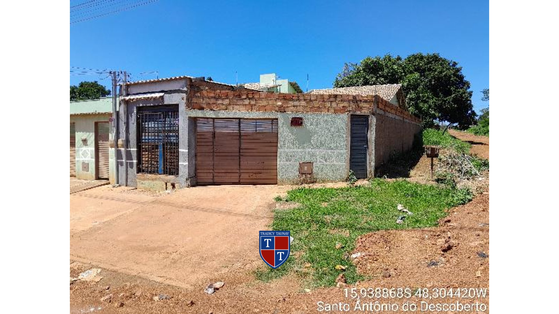 Foto 1 de CASA em PARQUE ESTRELA DALVA XIV - Imóvel Retomado Caixa
