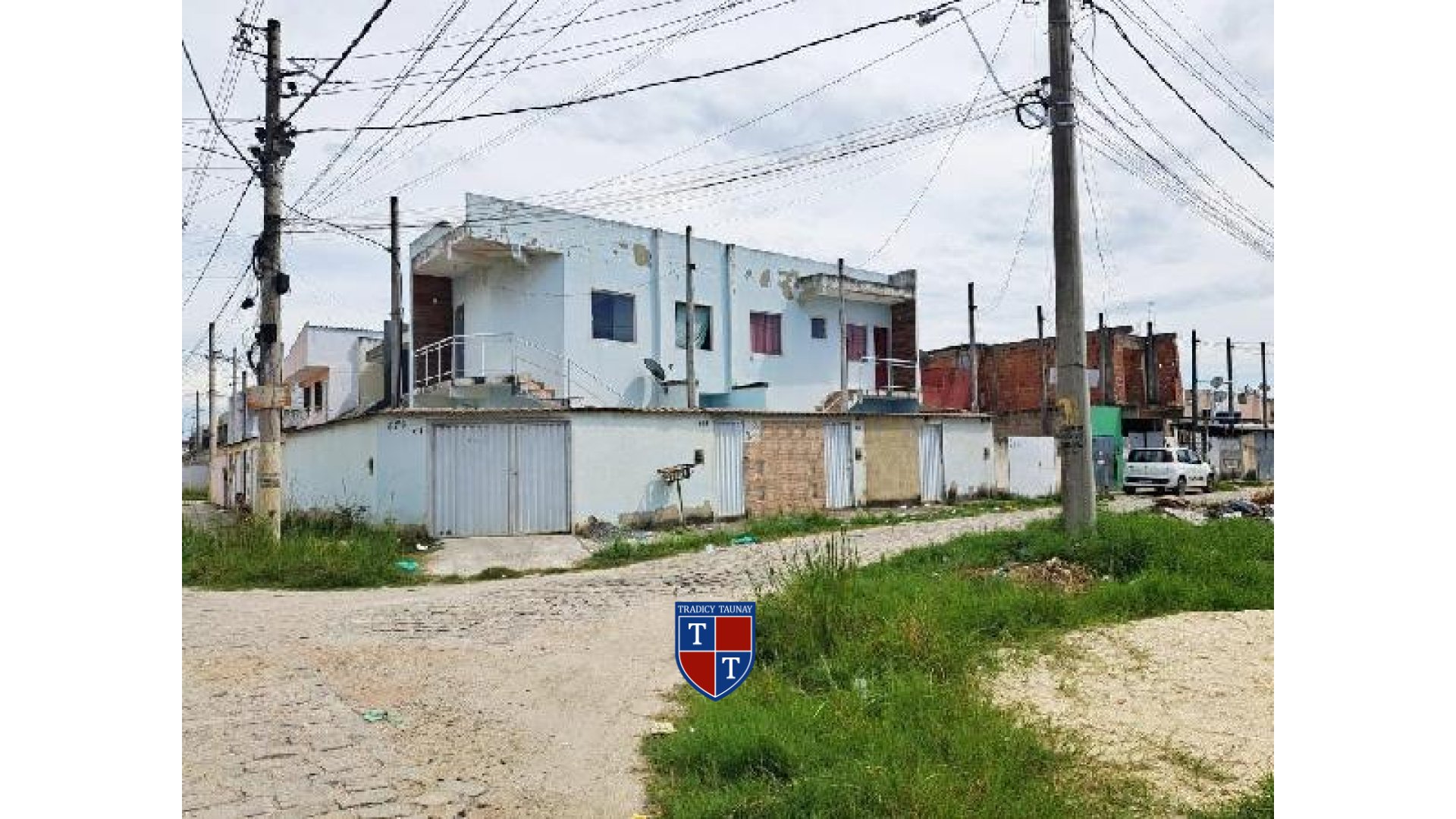 APARTAMENTO em IPIRANGA
