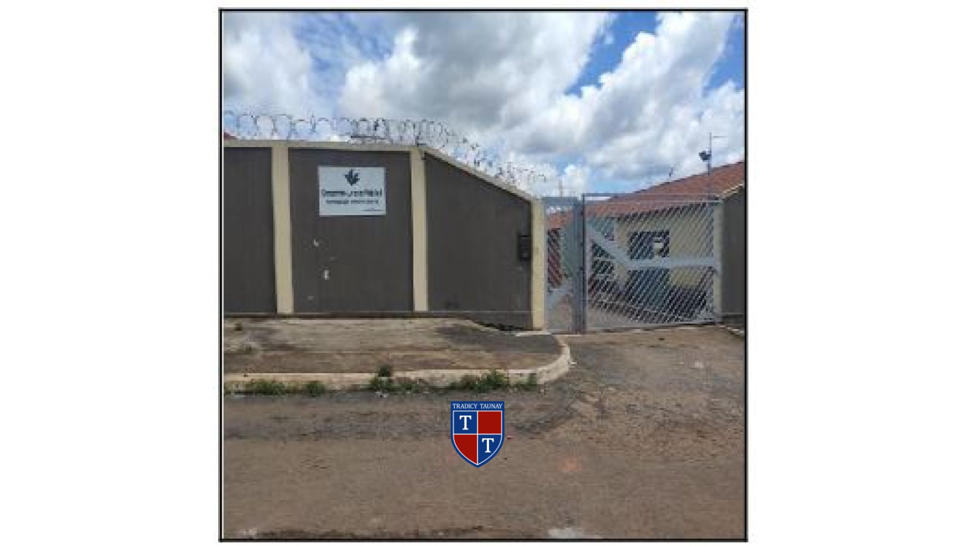 Foto 1 de CASA em M REC ESTR DALVA III - Imóvel Retomado Caixa