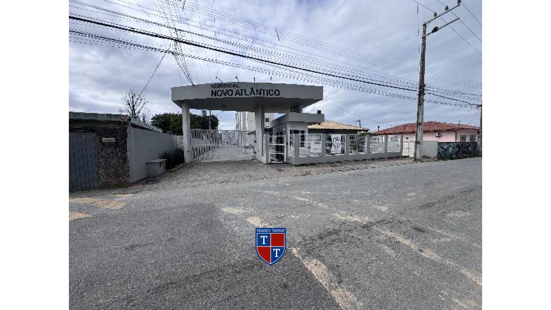 APARTAMENTO em BARRA DO ARIRIU