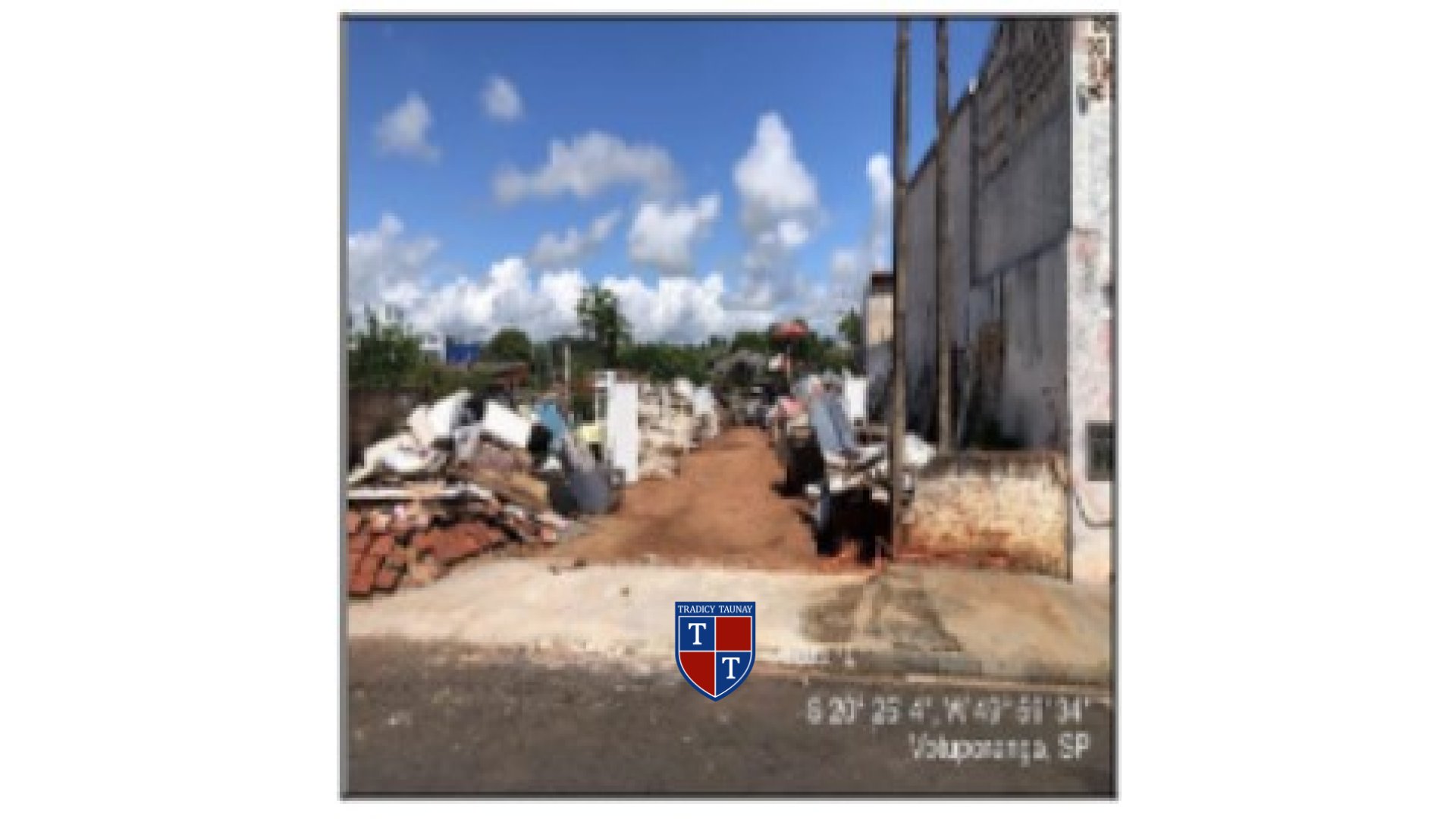 Foto 1 de TERRENO em CHACARA DAS PAINEIRAS - Imóvel Retomado Caixa