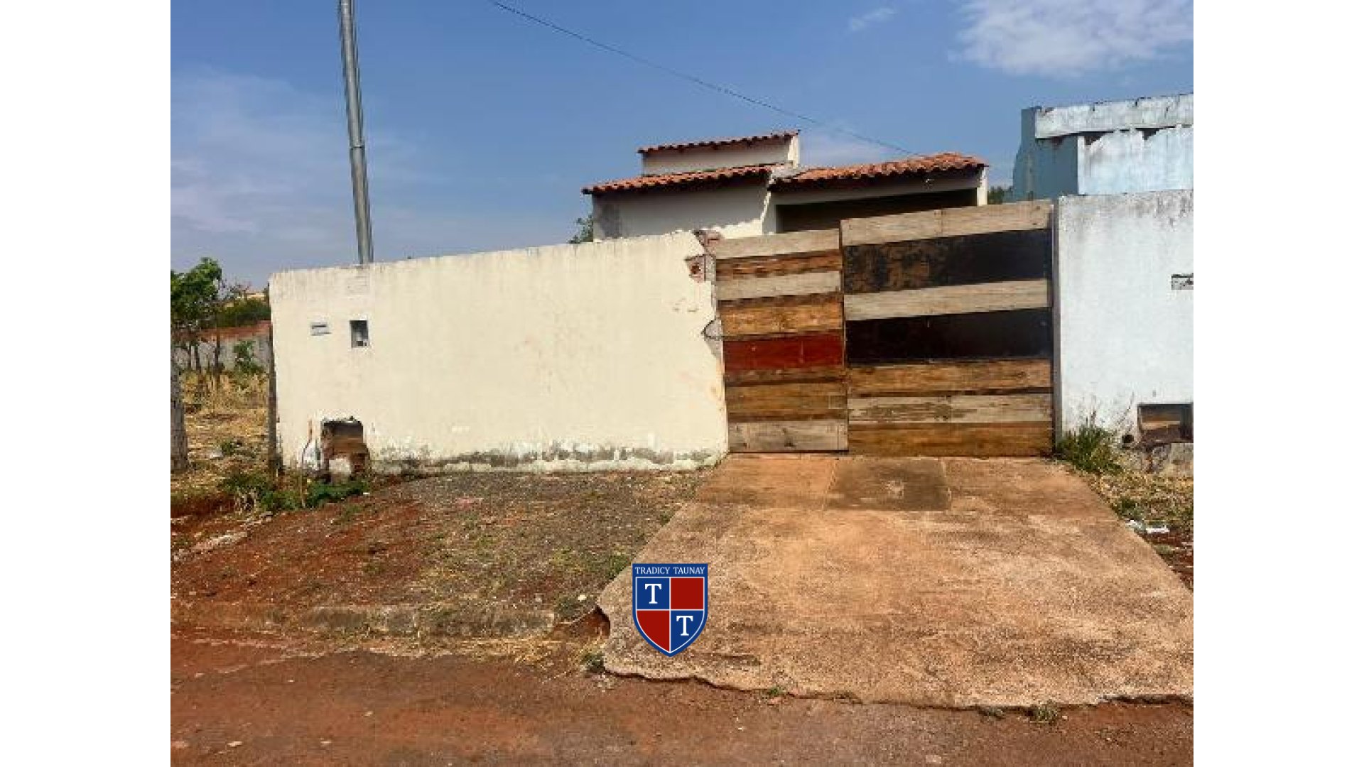 Foto 1 de CASA em SETOR AEROPORTO MUTI - Imóvel Retomado Caixa