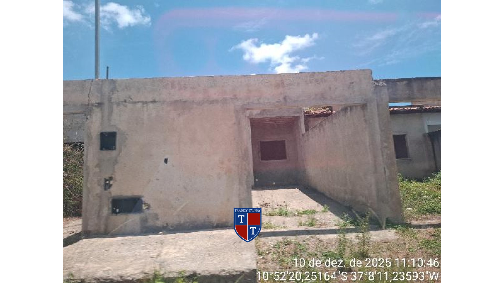 CASA em SOBRADO