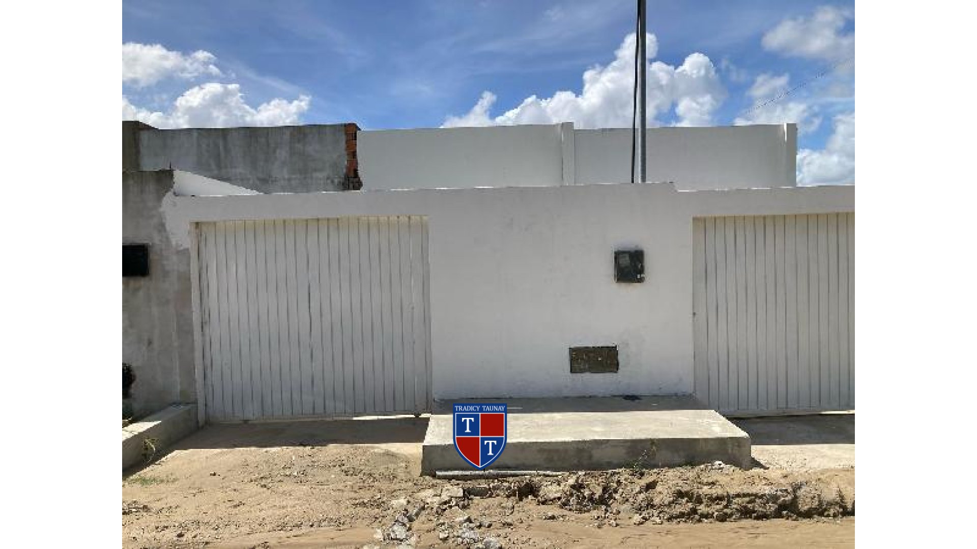 CASA em COMPEXO JARDIM
