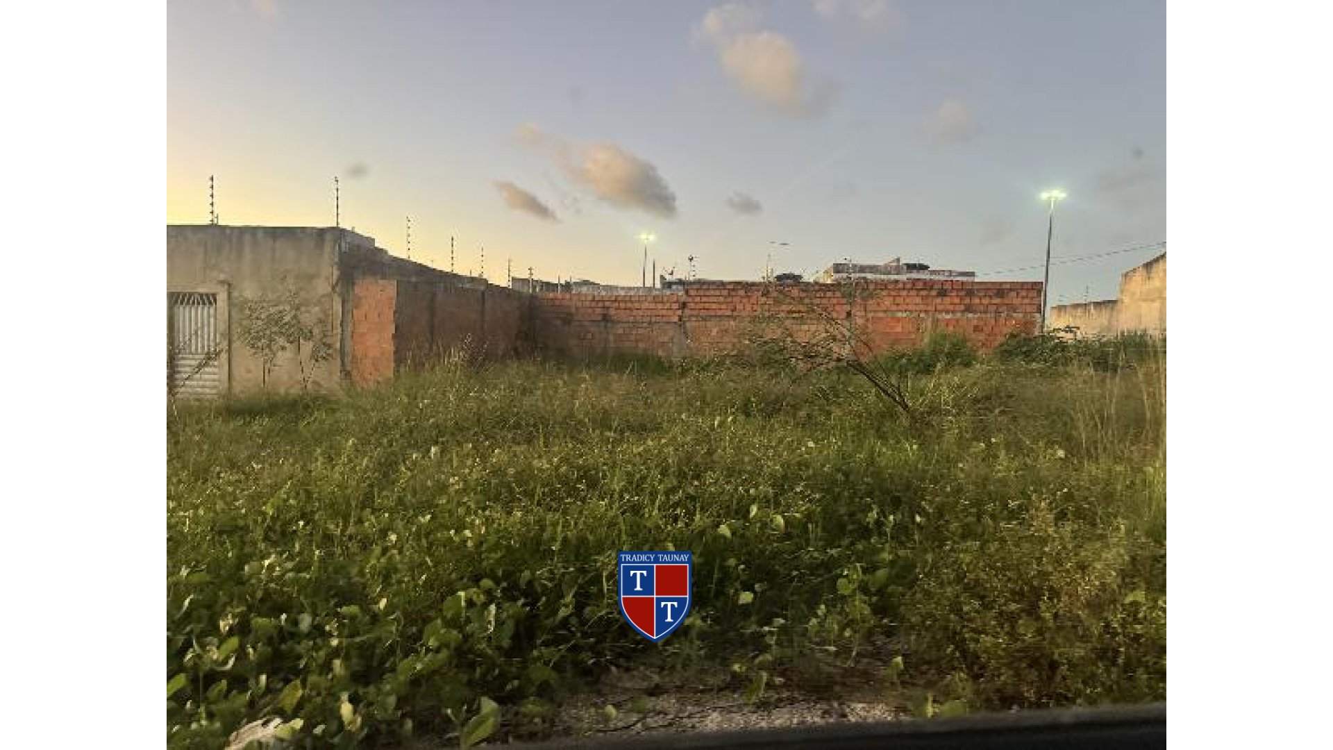 Foto 1 de CASA em COMPEXO JARDIM - Imóvel Retomado Caixa