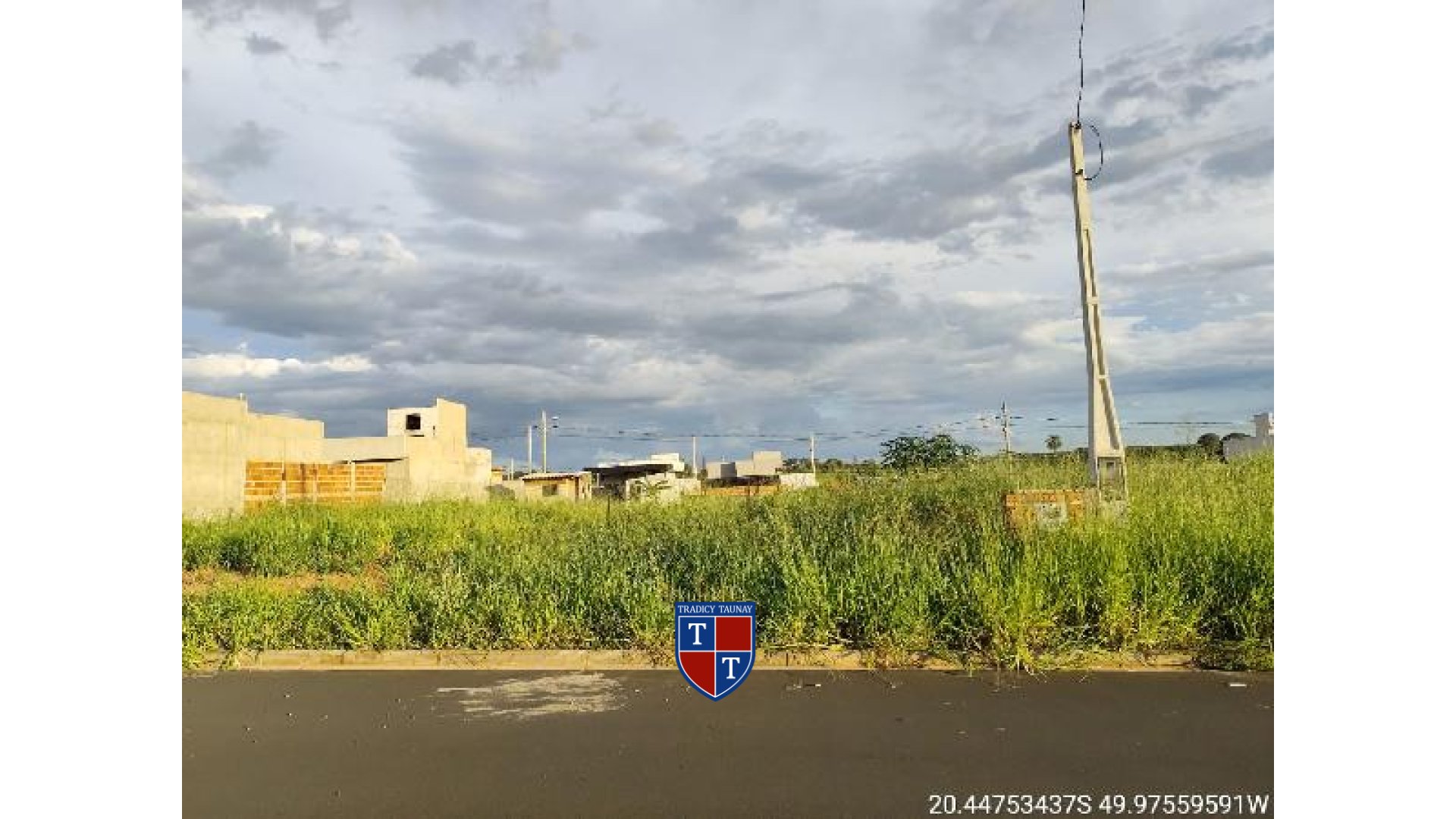 Foto 1 de TERRENO em PARQUE RESIDENCIAL FIGUEIRA - Imóvel Retomado Caixa