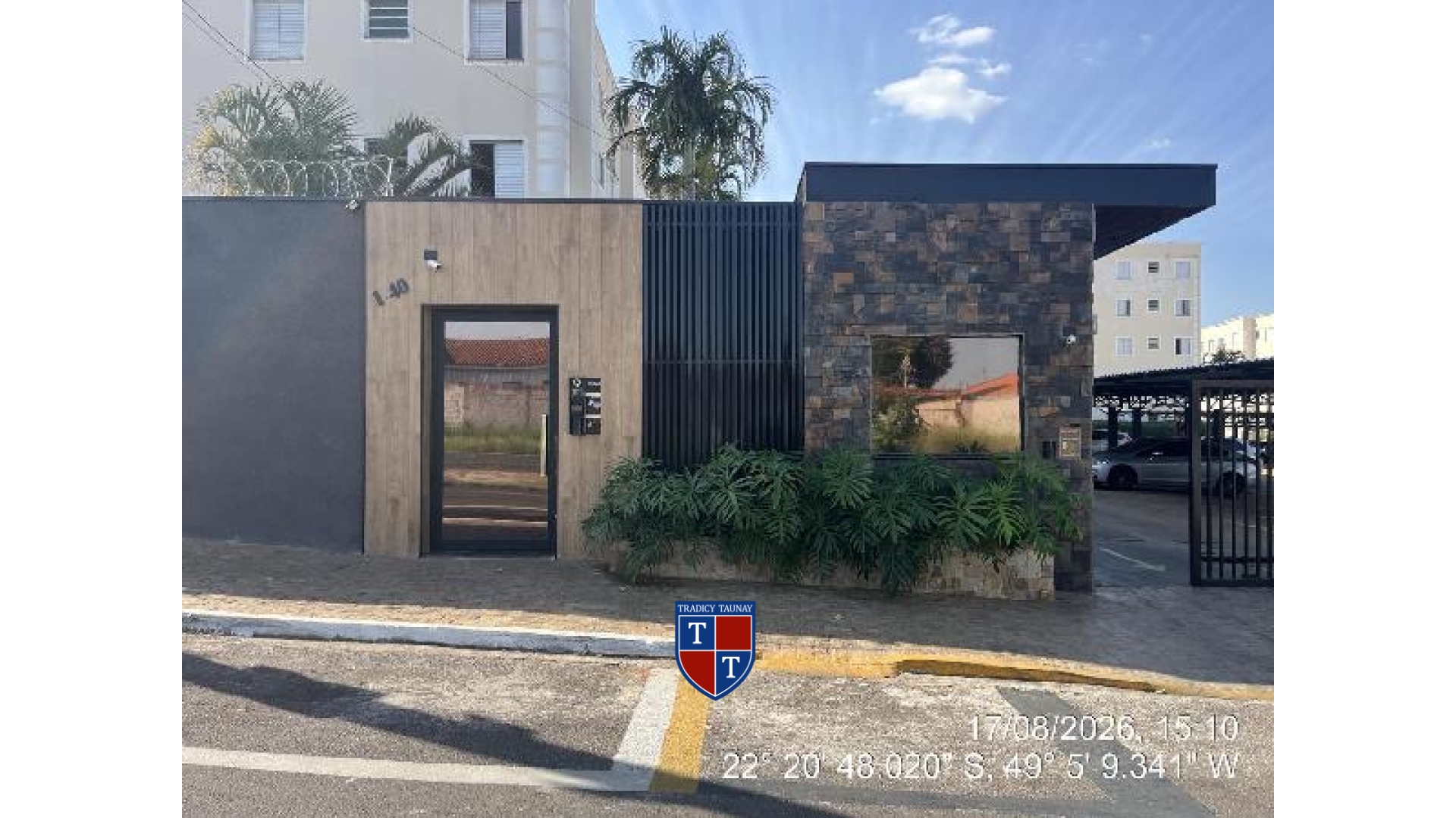 APARTAMENTO em JARDIM TERRA BRANCA