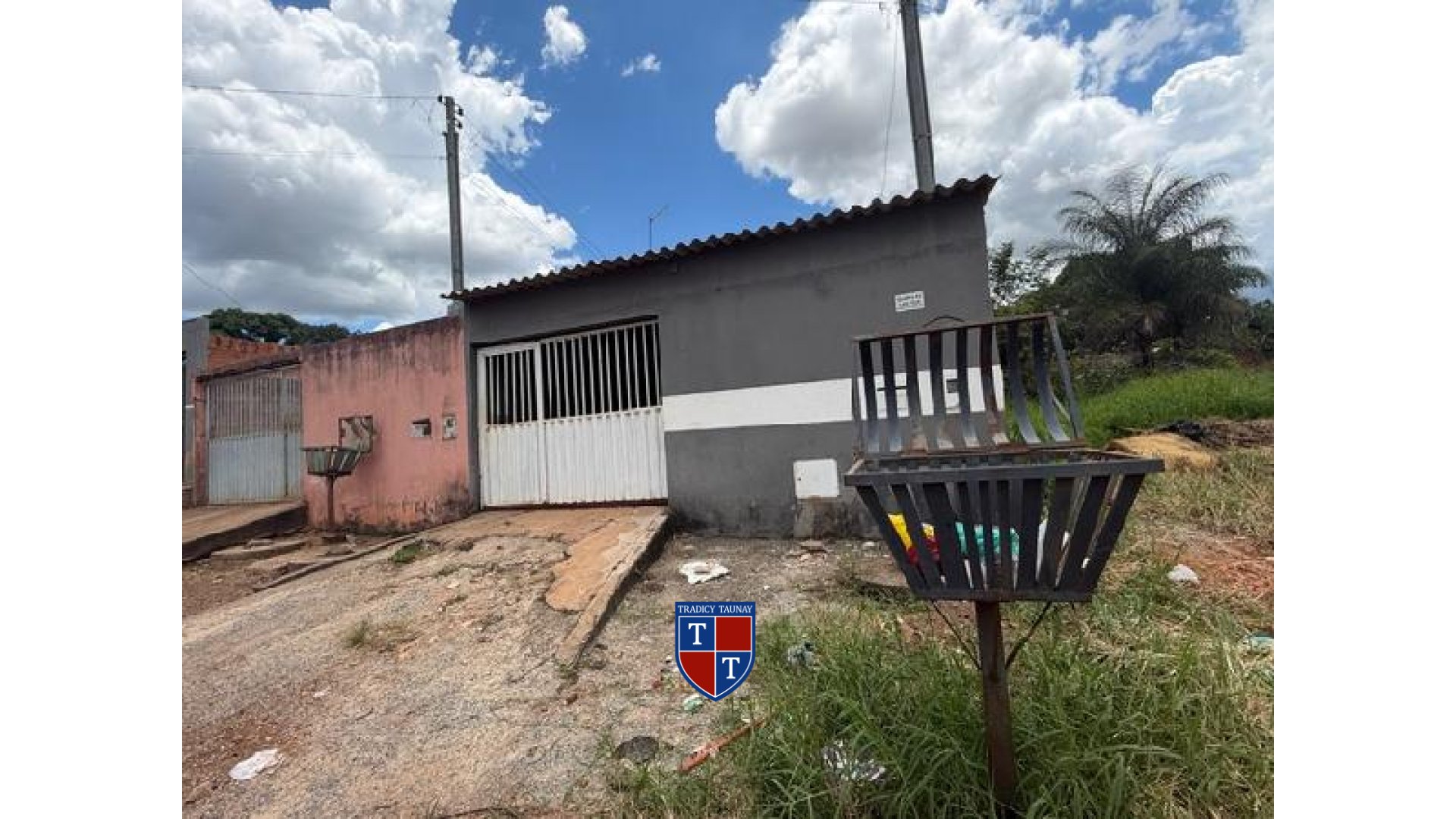 Foto 1 de CASA em JARDIM ANA BEATRIZ II, SANTO ANTONIO DO DESCOBERTO/GO - Imóvel Retomado CAIXA Ref 8444431441414