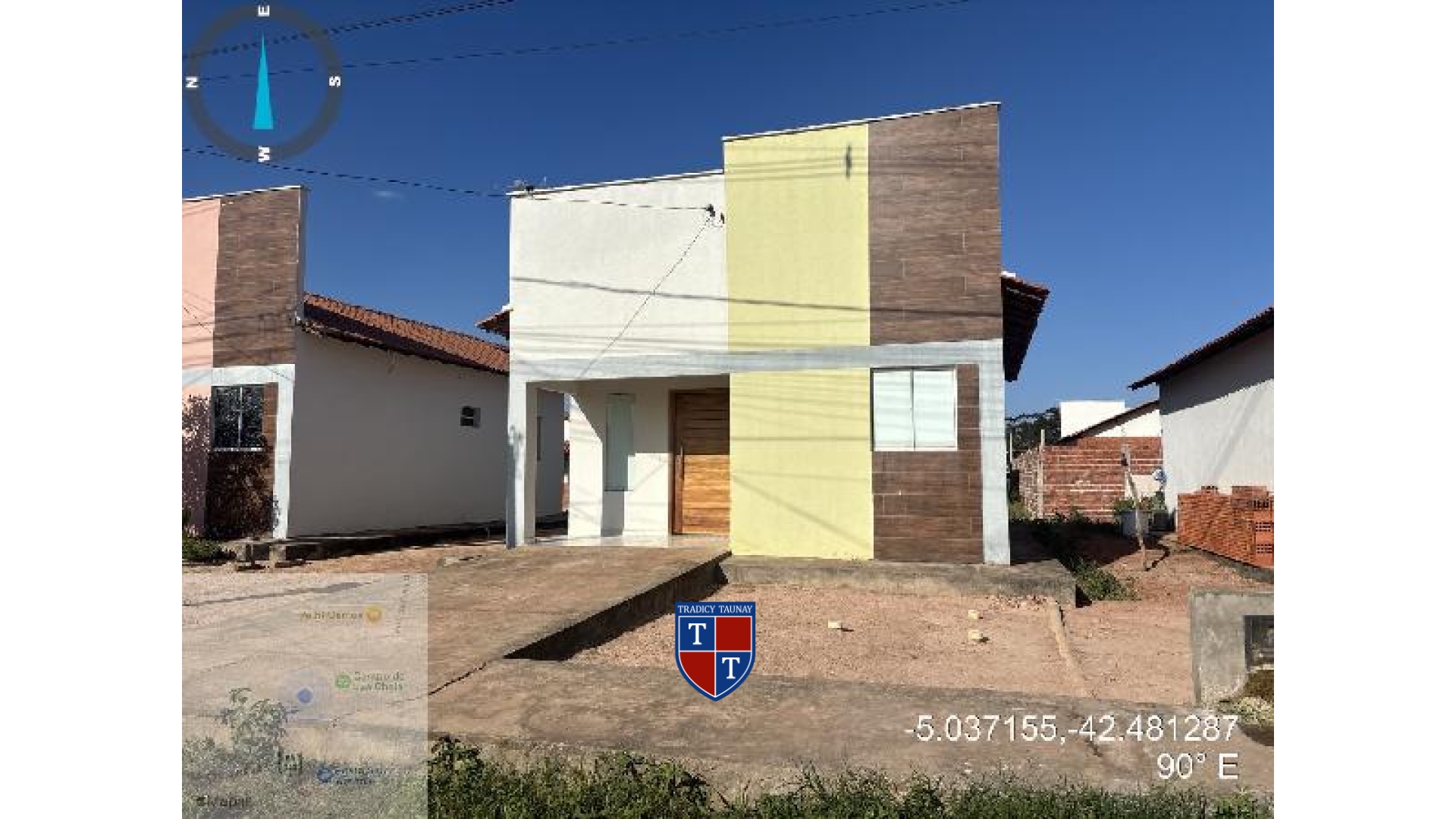 CASA em BAIRRO TRANQUEIRA
