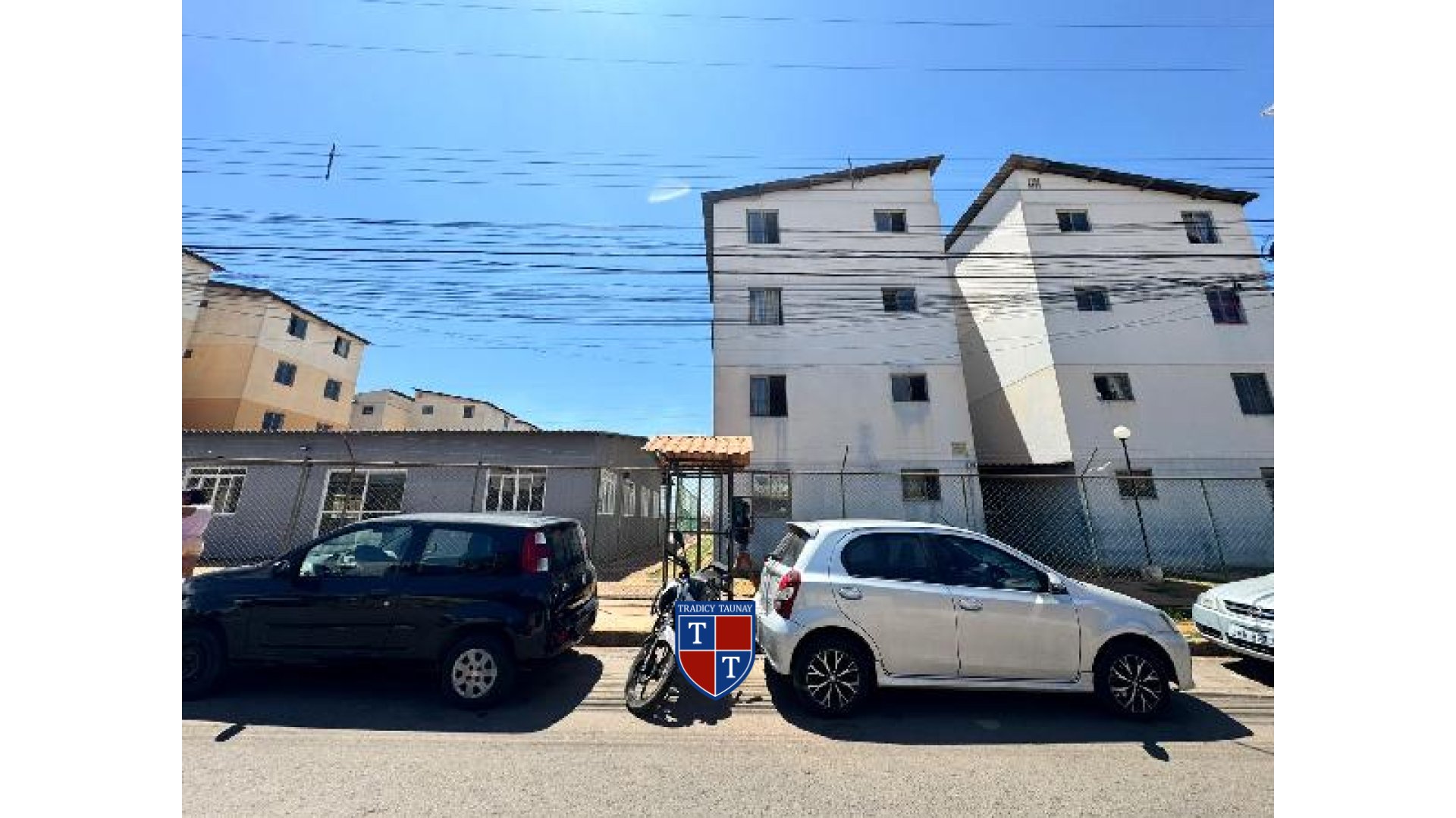 Foto 1 de APARTAMENTO em SAMAMBAIA - Imóvel Retomado Caixa
