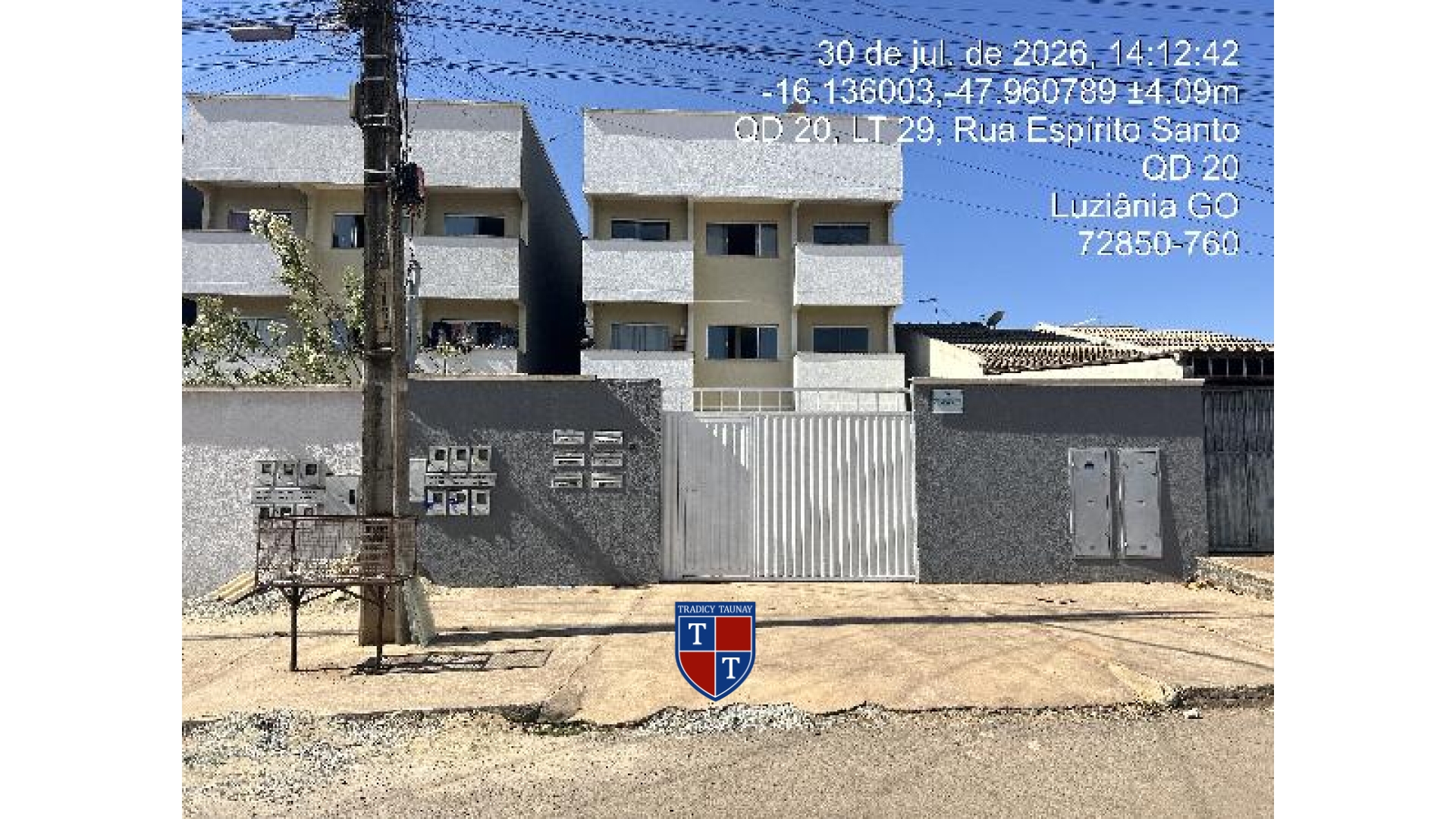 APARTAMENTO em JARDIM ZULEIKA