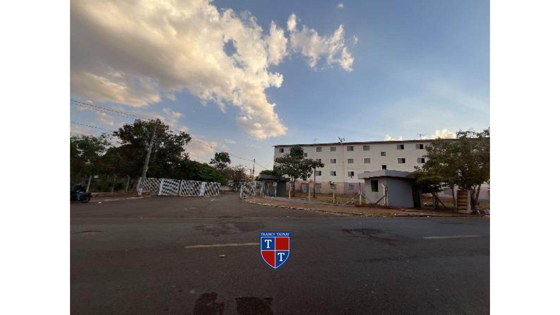 Foto 1 de APARTAMENTO em PARQUE DOS PINUS - Imóvel Retomado Caixa