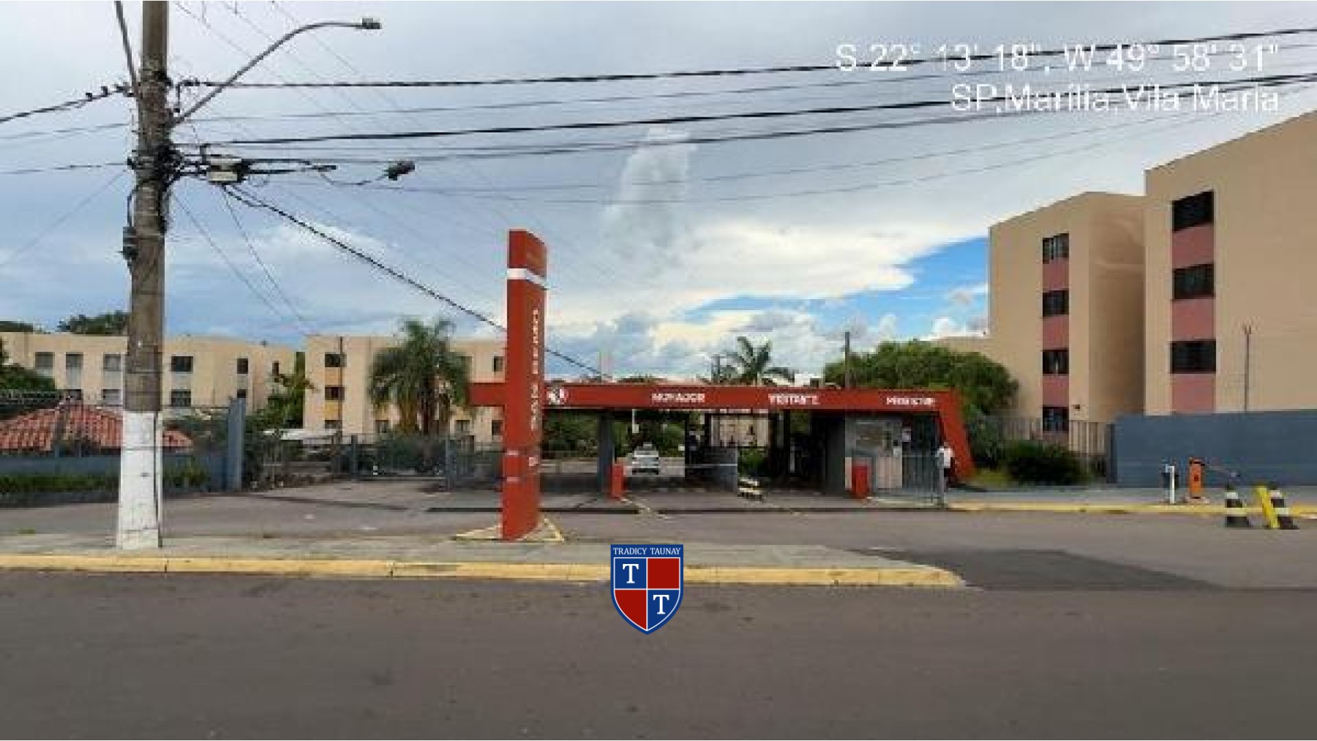 APARTAMENTO em JARDIM CALIFORNIA