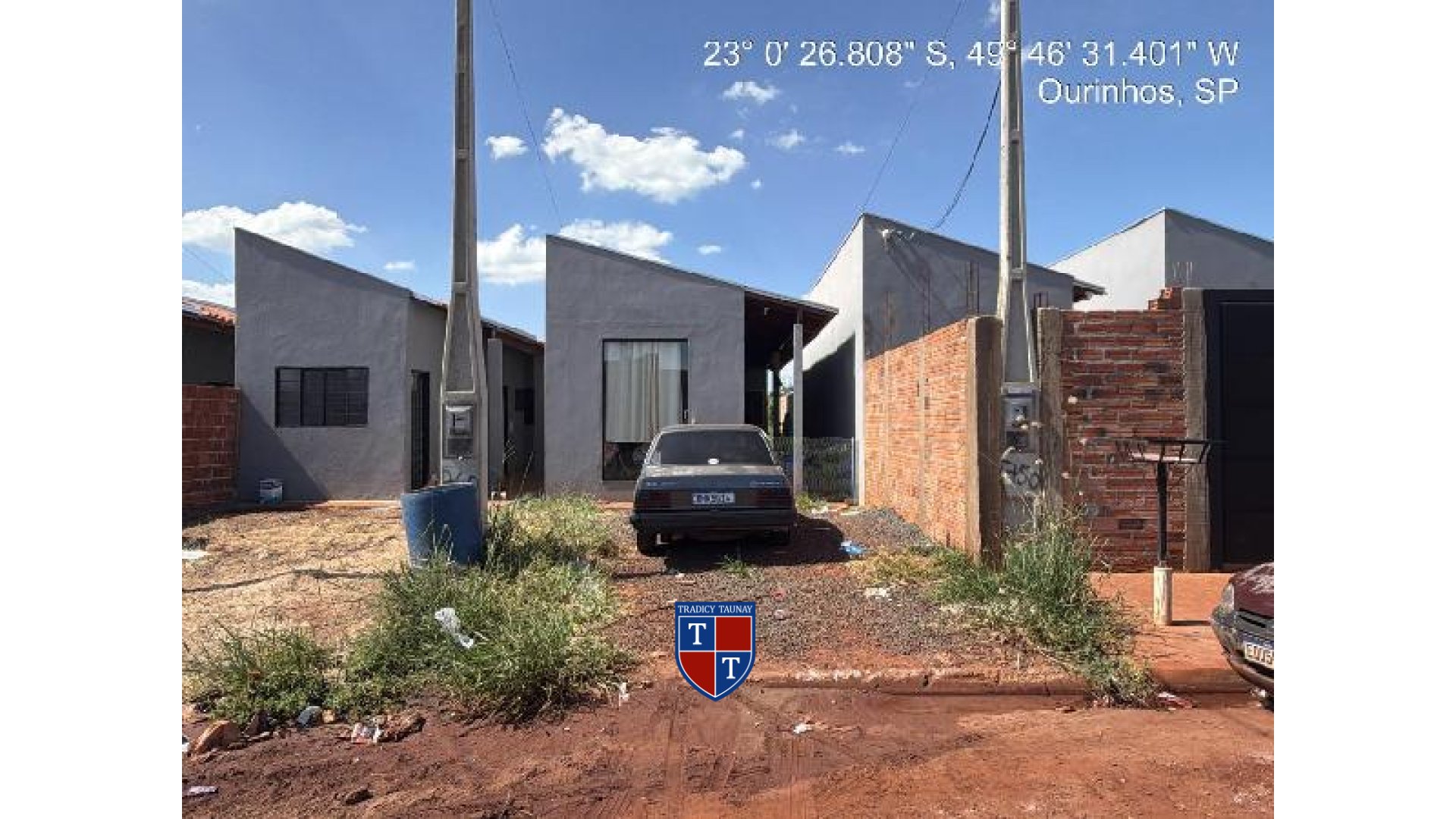 CASA em RESIDENCIAL GIMENEZ