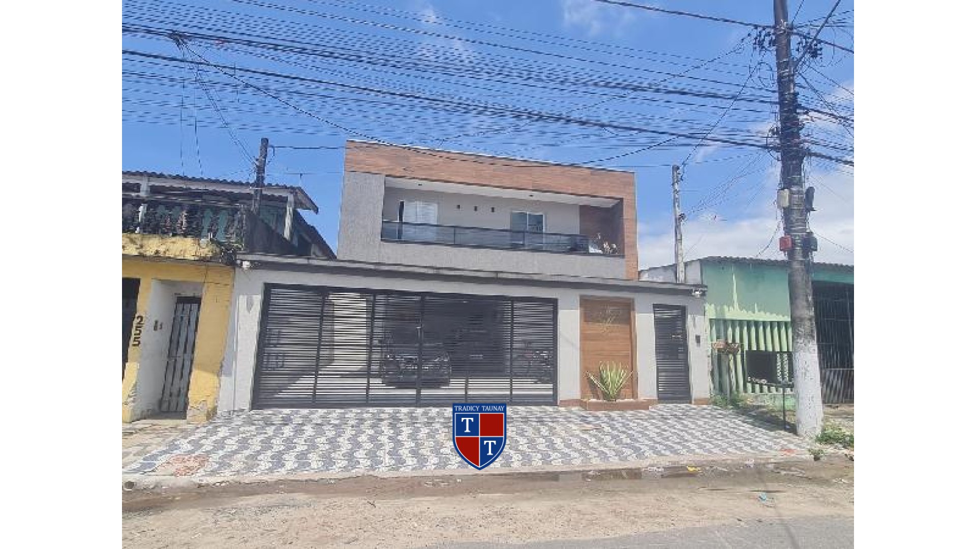 Foto 1 de CASA em JARDIM SILMARA, PRAIA GRANDE/SP - Imóvel Retomado CAIXA Ref 8444435717902