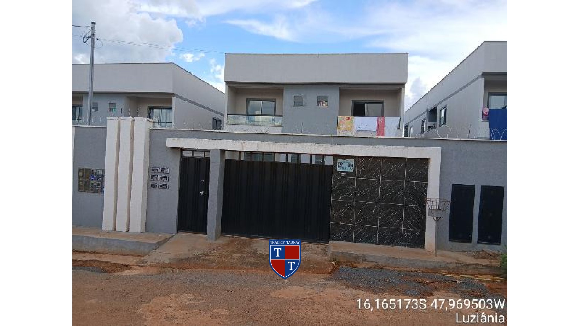 APARTAMENTO em PARQUE ESTRELA DALVA X