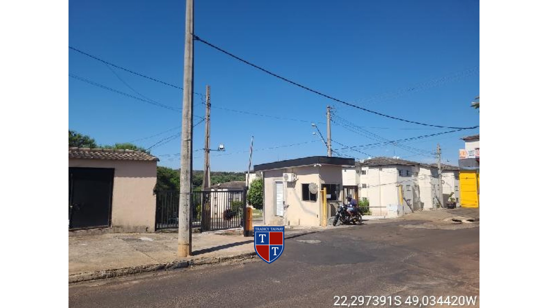 APARTAMENTO em NUCLEO HABITACIONAL MARY DOTA