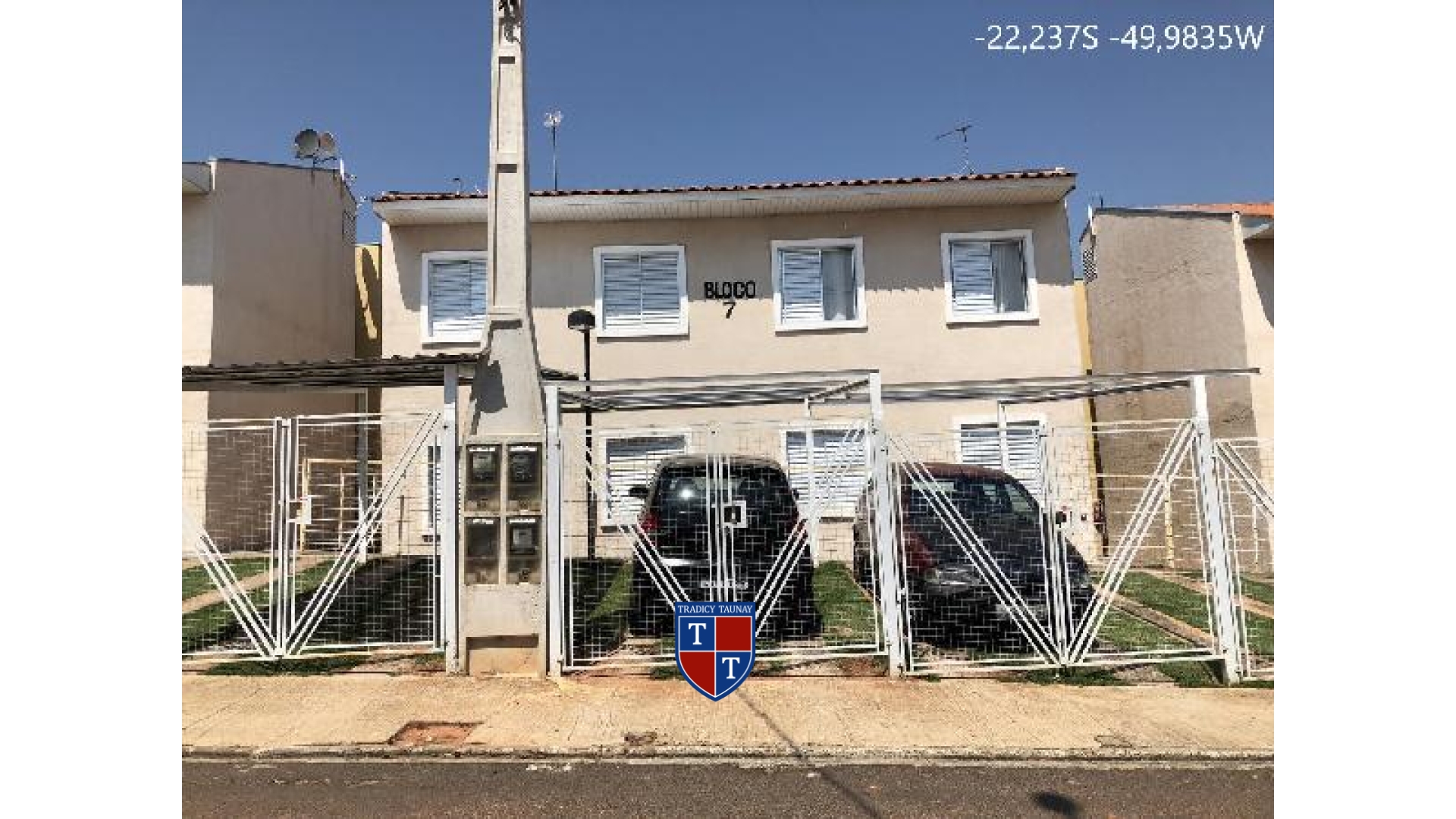 APARTAMENTO em VEREADOR EDUARDO ANDRADE REIS