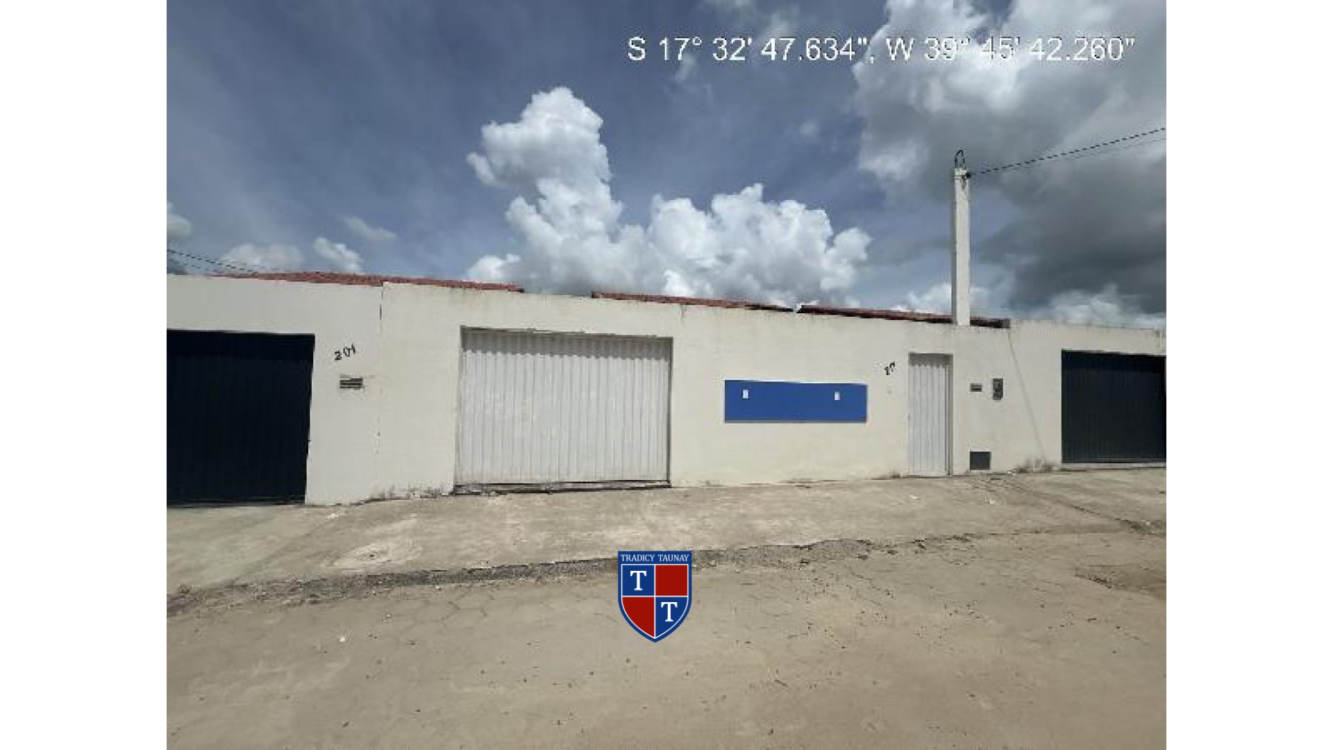 CASA em JARDIM CARAIPE