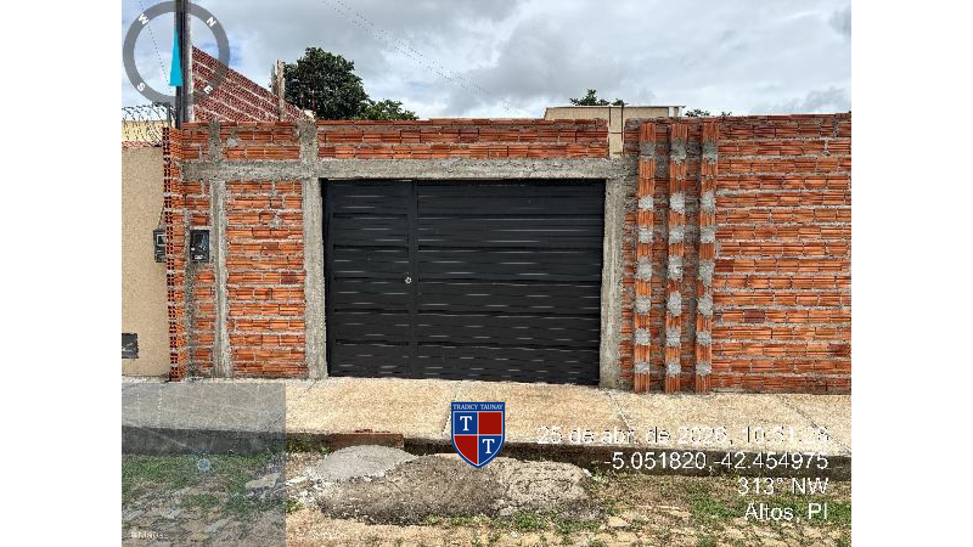 Foto 1 de CASA em BAIRRO SANTA LUZ - Imóvel Retomado Caixa