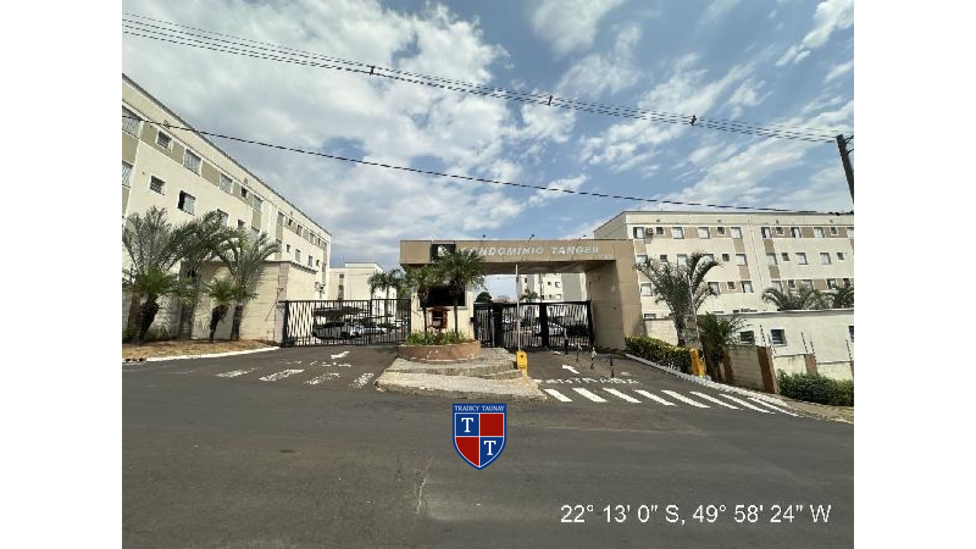 APARTAMENTO em JARDIM CALIFORNIA