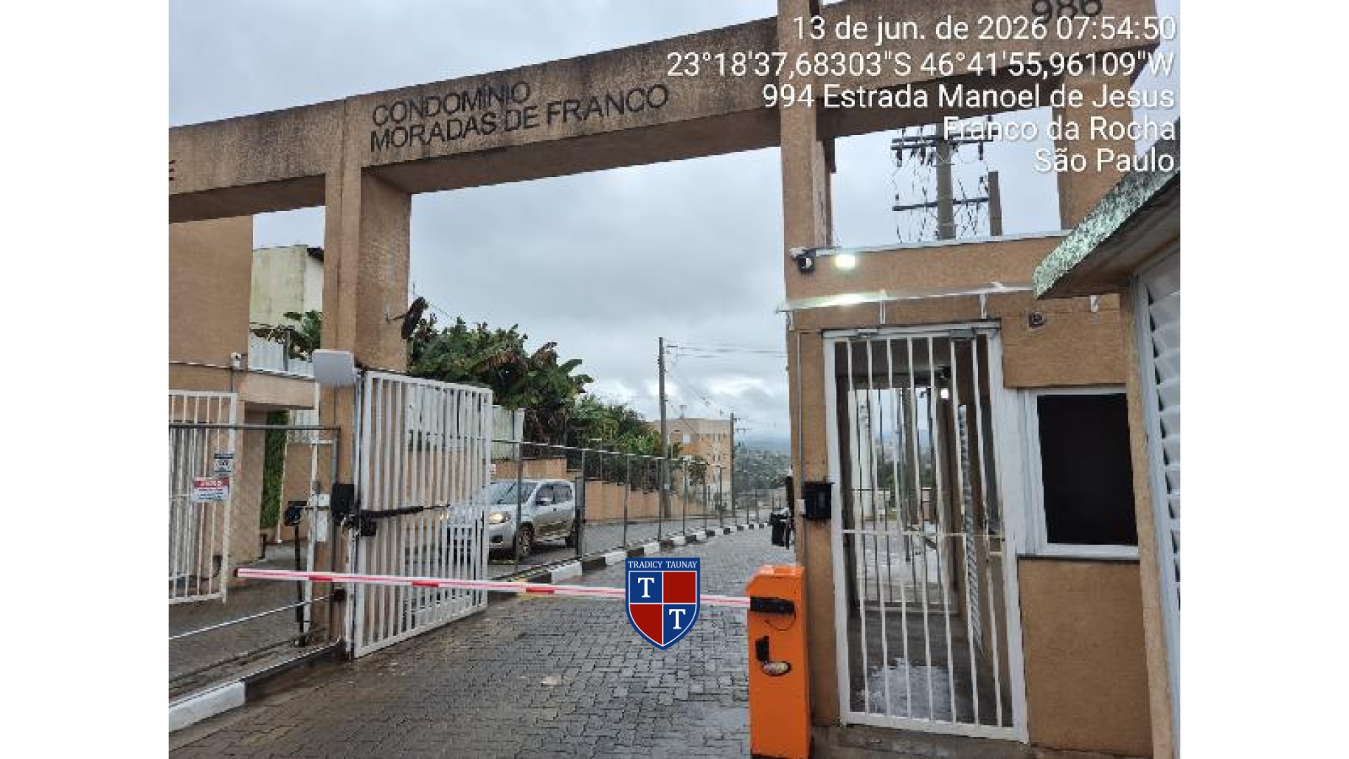APARTAMENTO em VILA PALMARES